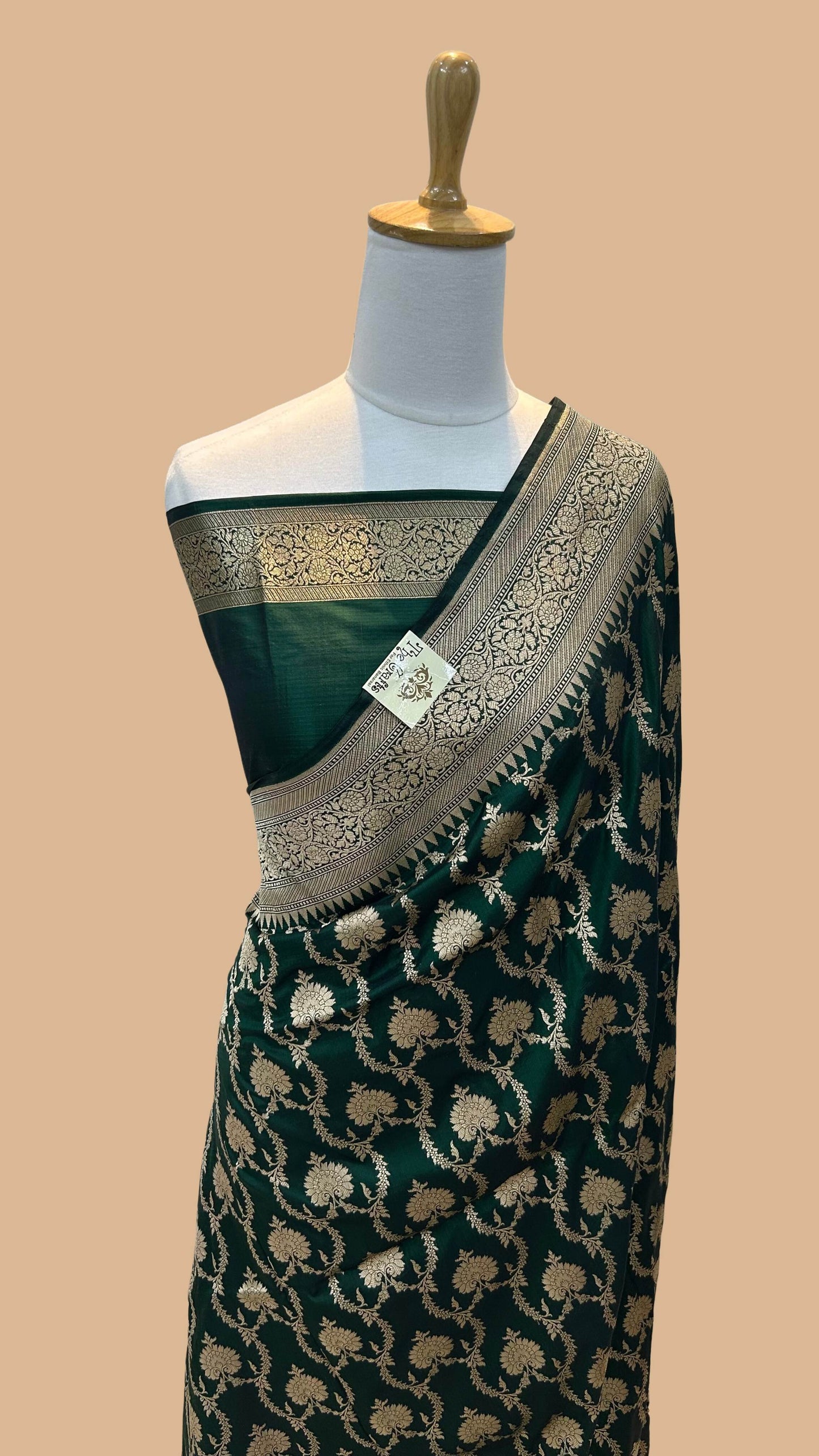 Pure Katan Silk Handloom Banarasi Saree - Jaal work