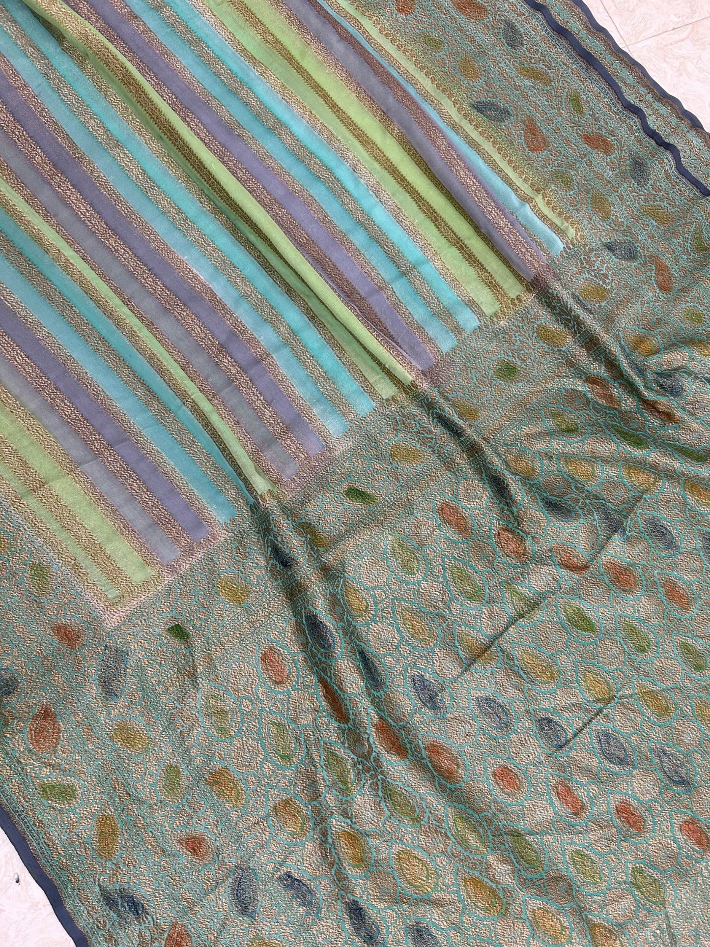 Khaddi Georgette Banarasi Saree - Antique Zari