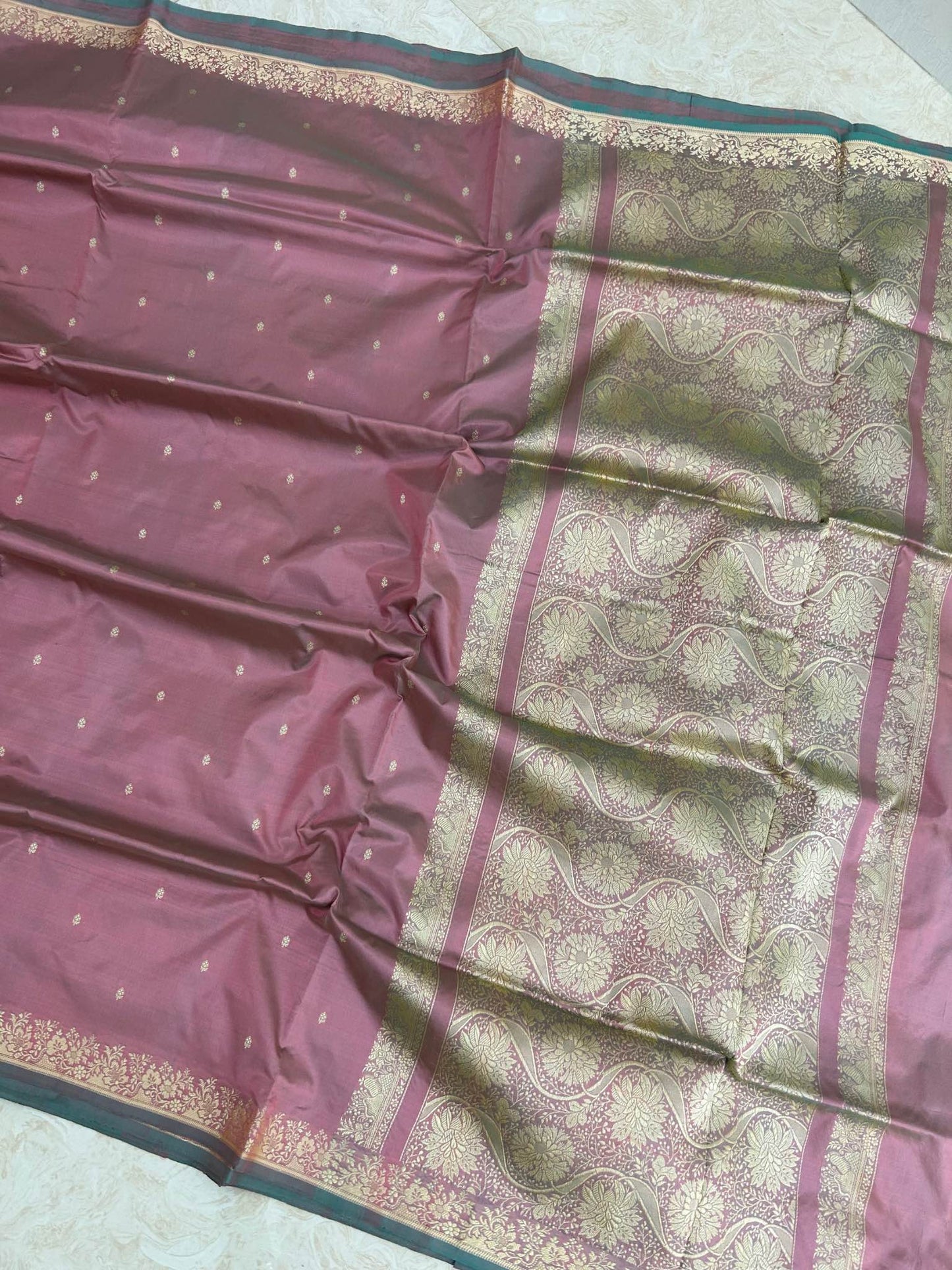 Pure Katan Silk Handloom Banarasi Saree - Chunri Buti