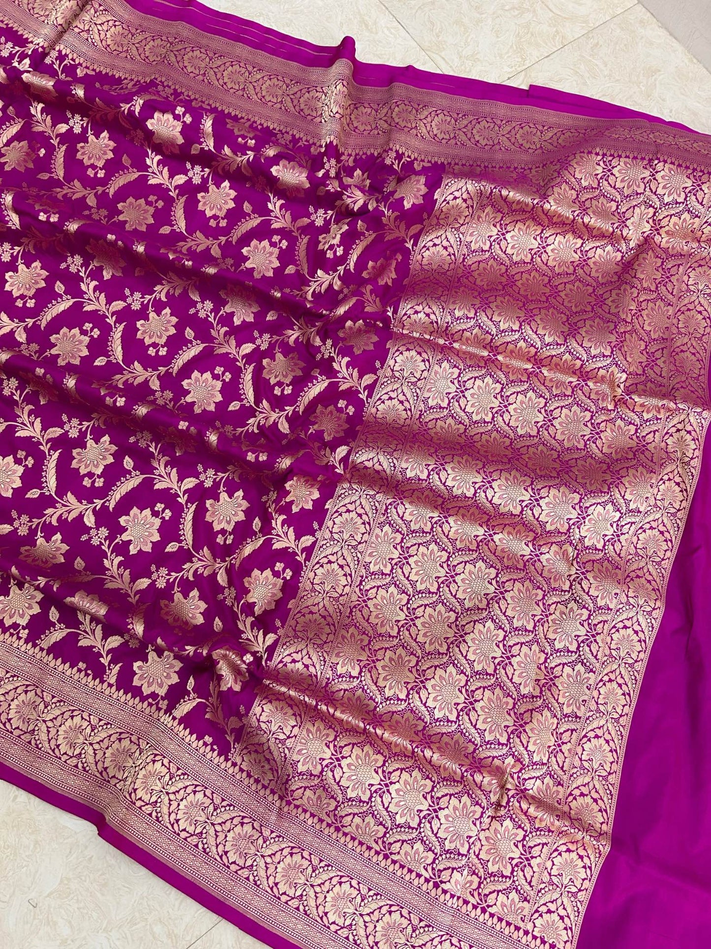 Pure Katan Silk Handloom Banarasi Saree - Jaal work