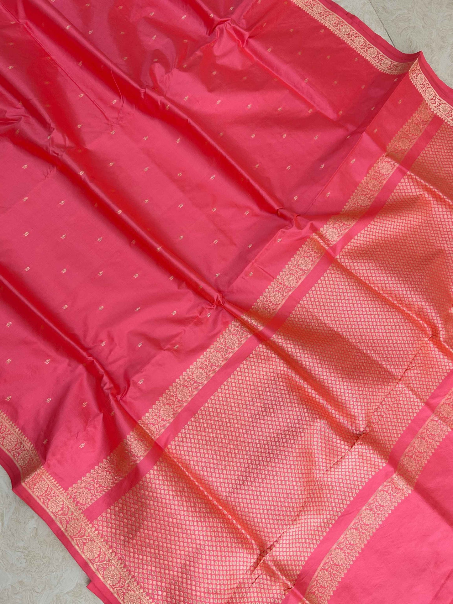 Pure Katan Silk Handloom Banarasi Saree - Chunri Buti