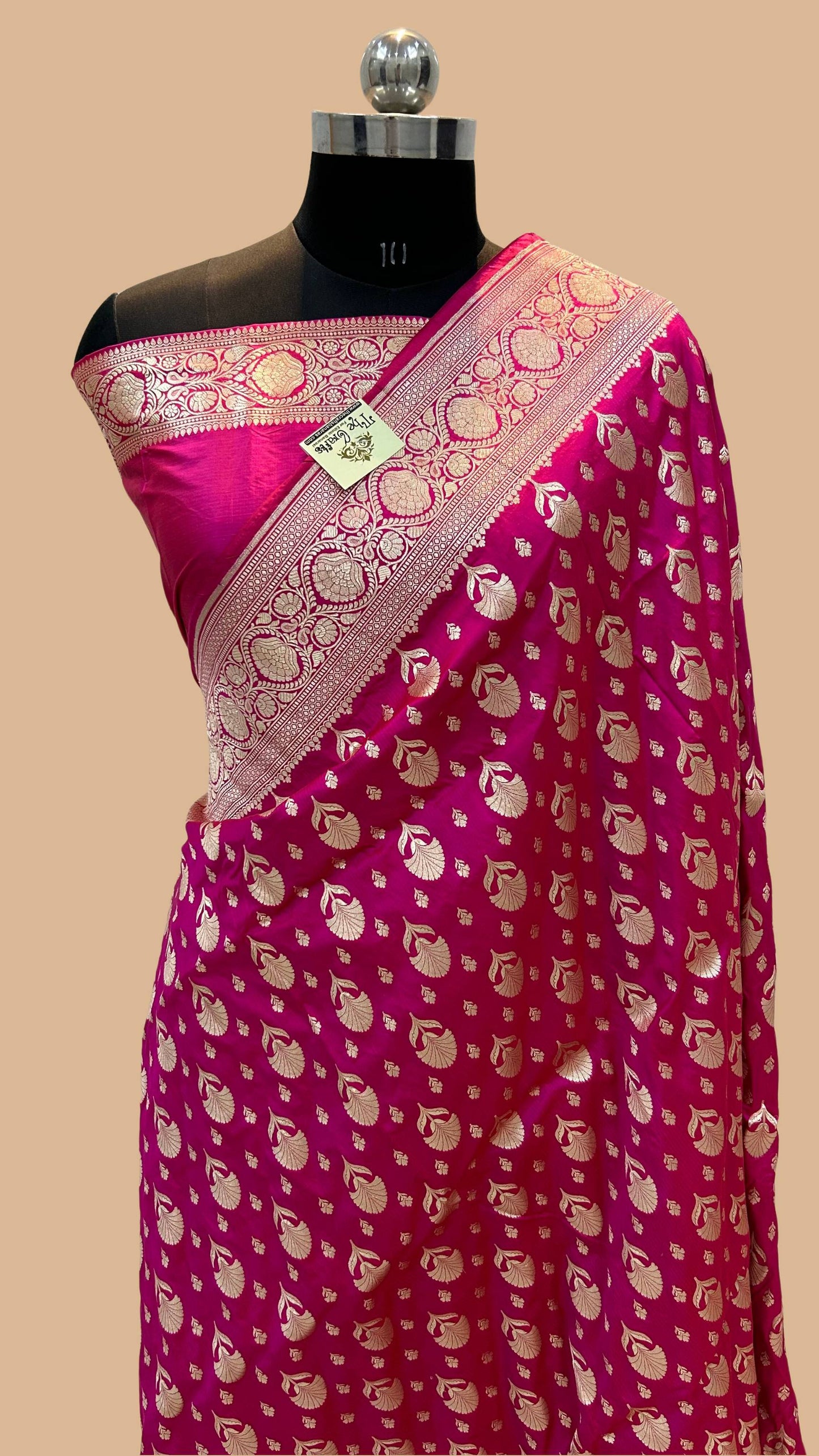 Pure Katan Silk Handloom Banarasi Saree - Jaal work