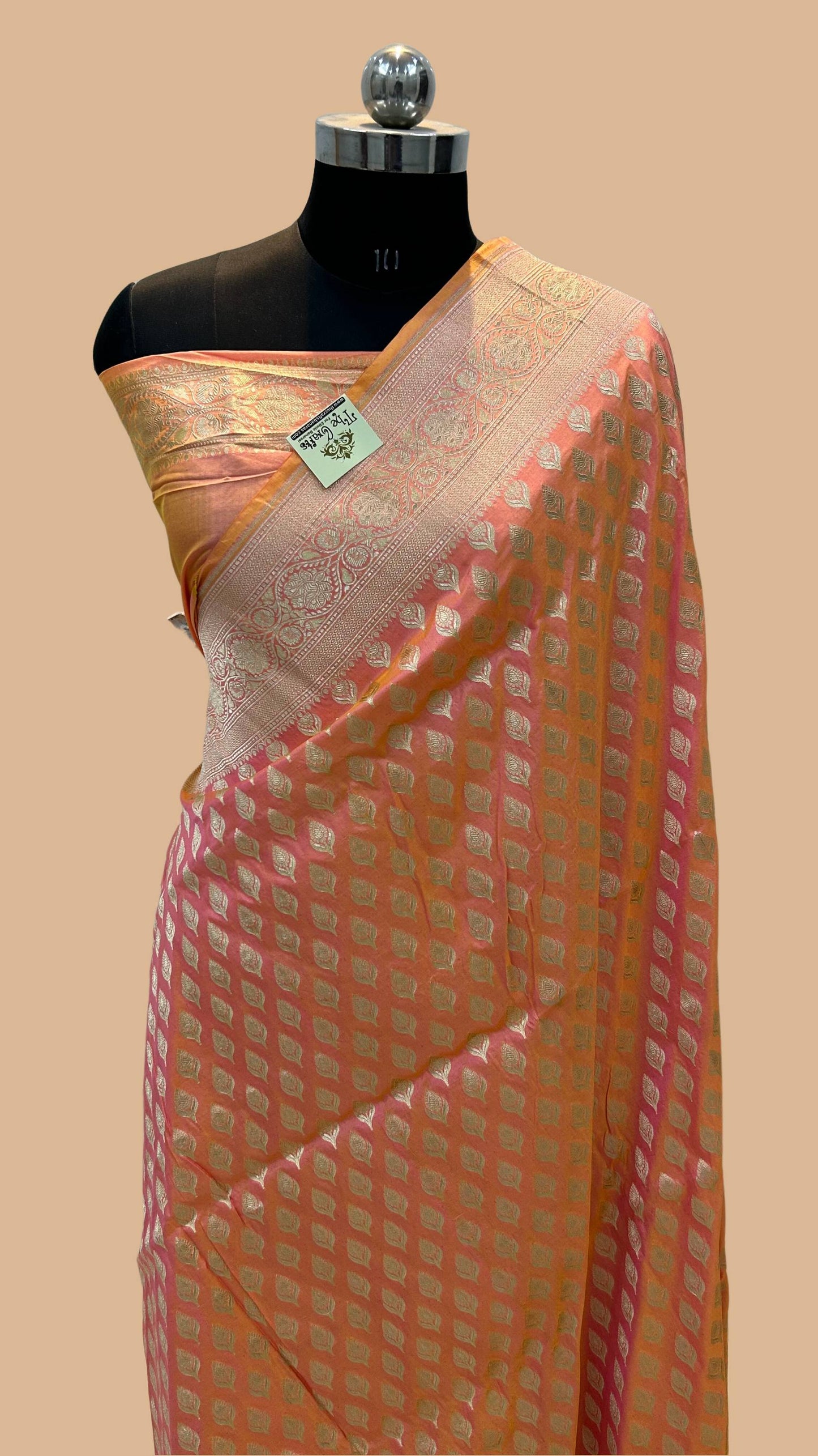 Pure Katan Silk Handloom Banarasi Saree - Jaal work