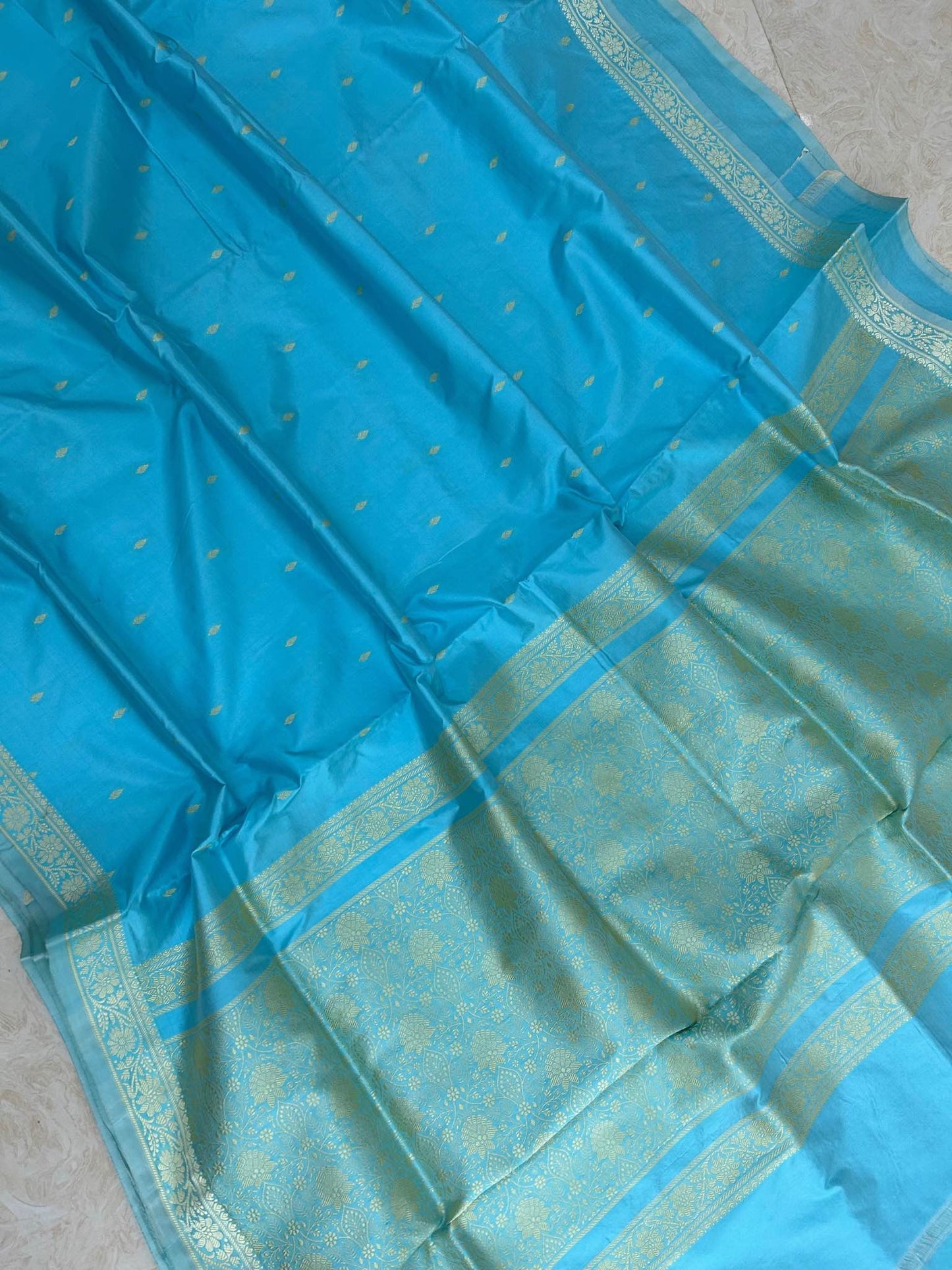 Pure Katan Silk Handloom Banarasi Saree - Chunri Buti