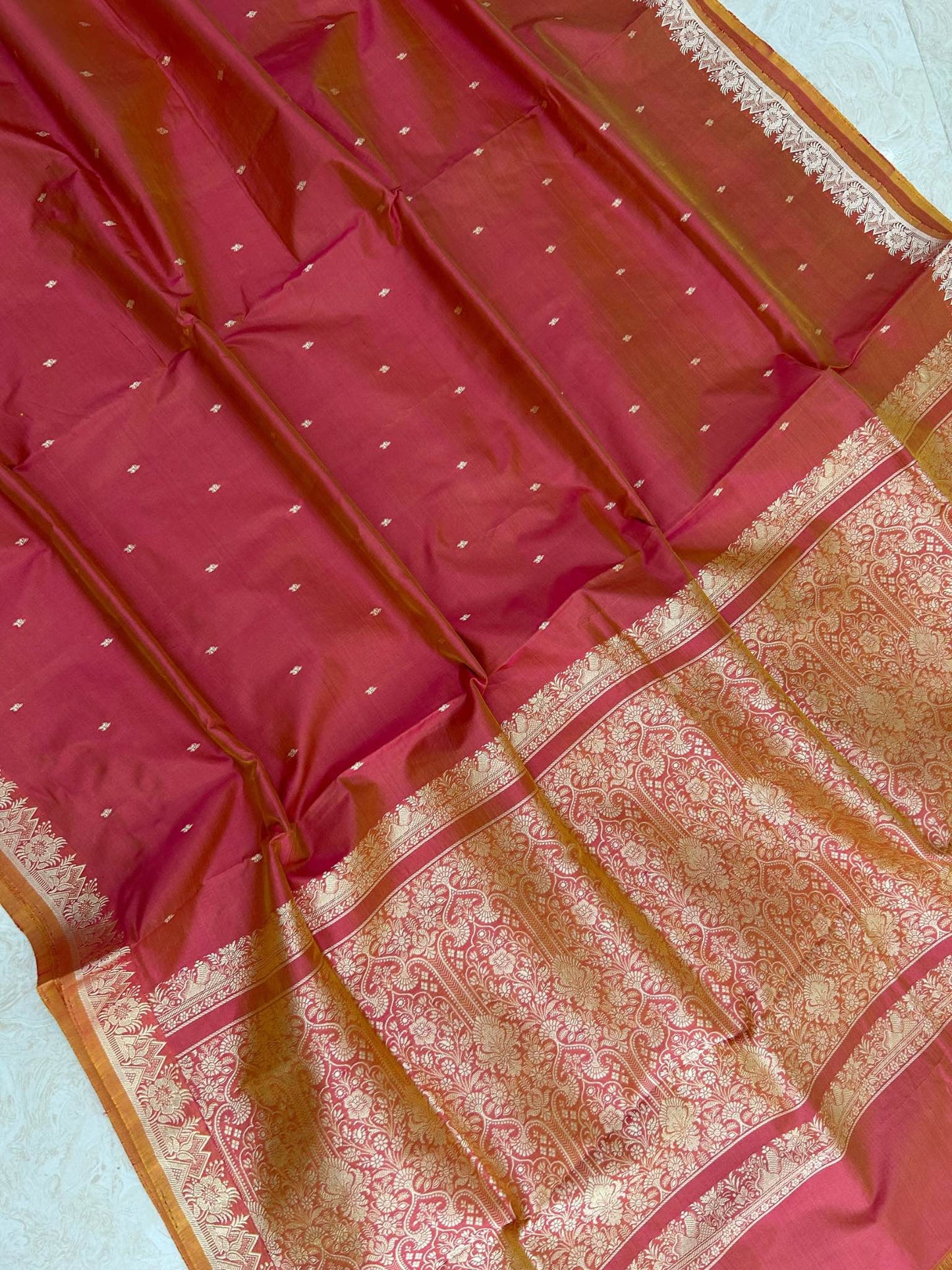 Pure Katan Silk Handloom Banarasi Saree - Chunri Buti
