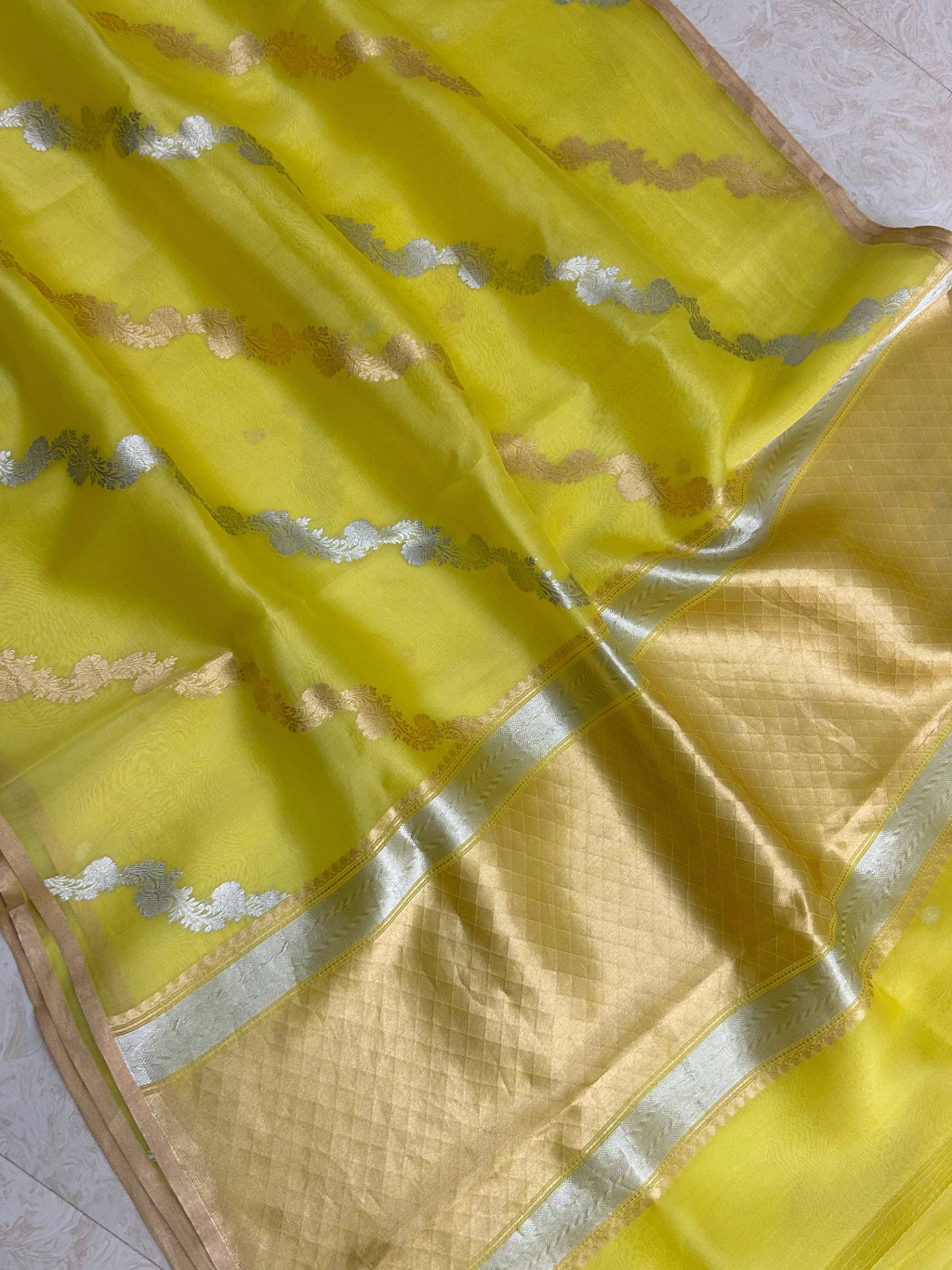 Pure Kora Silk Handloom Banarasi Saree