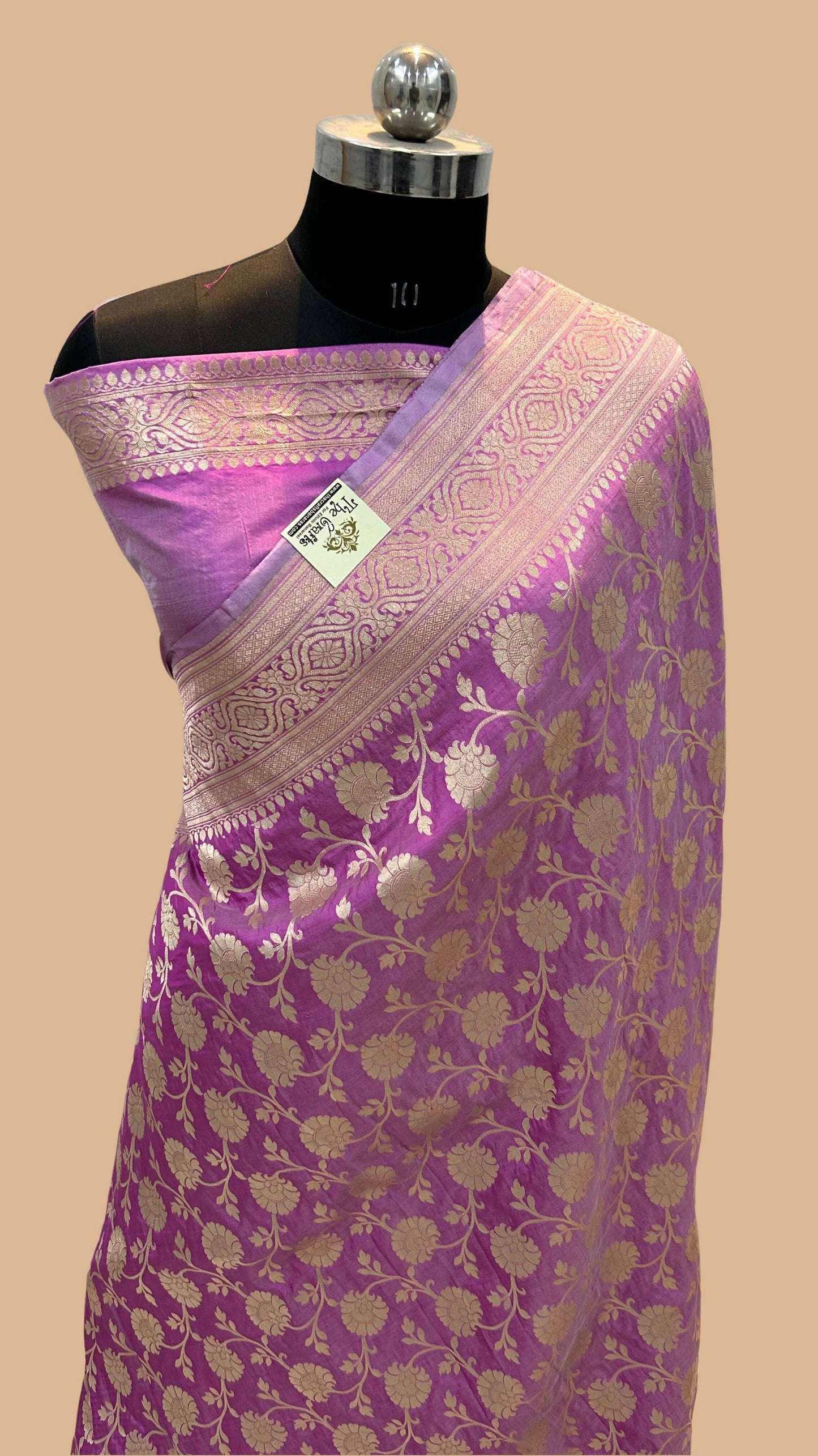 Pure Katan Silk Handloom Banarasi Saree - Jaal work