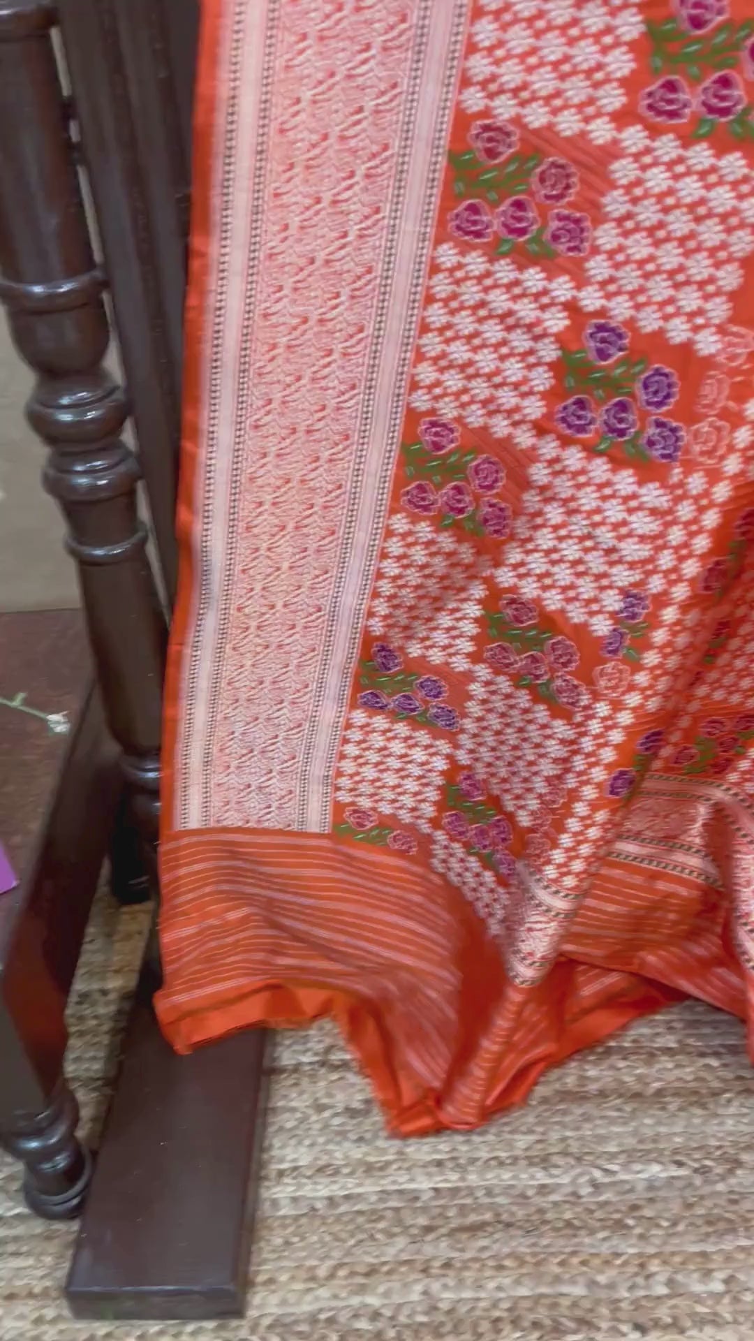 Pure Katan Silk Handloom Banarasi Saree - with kadhua meenakari motifs