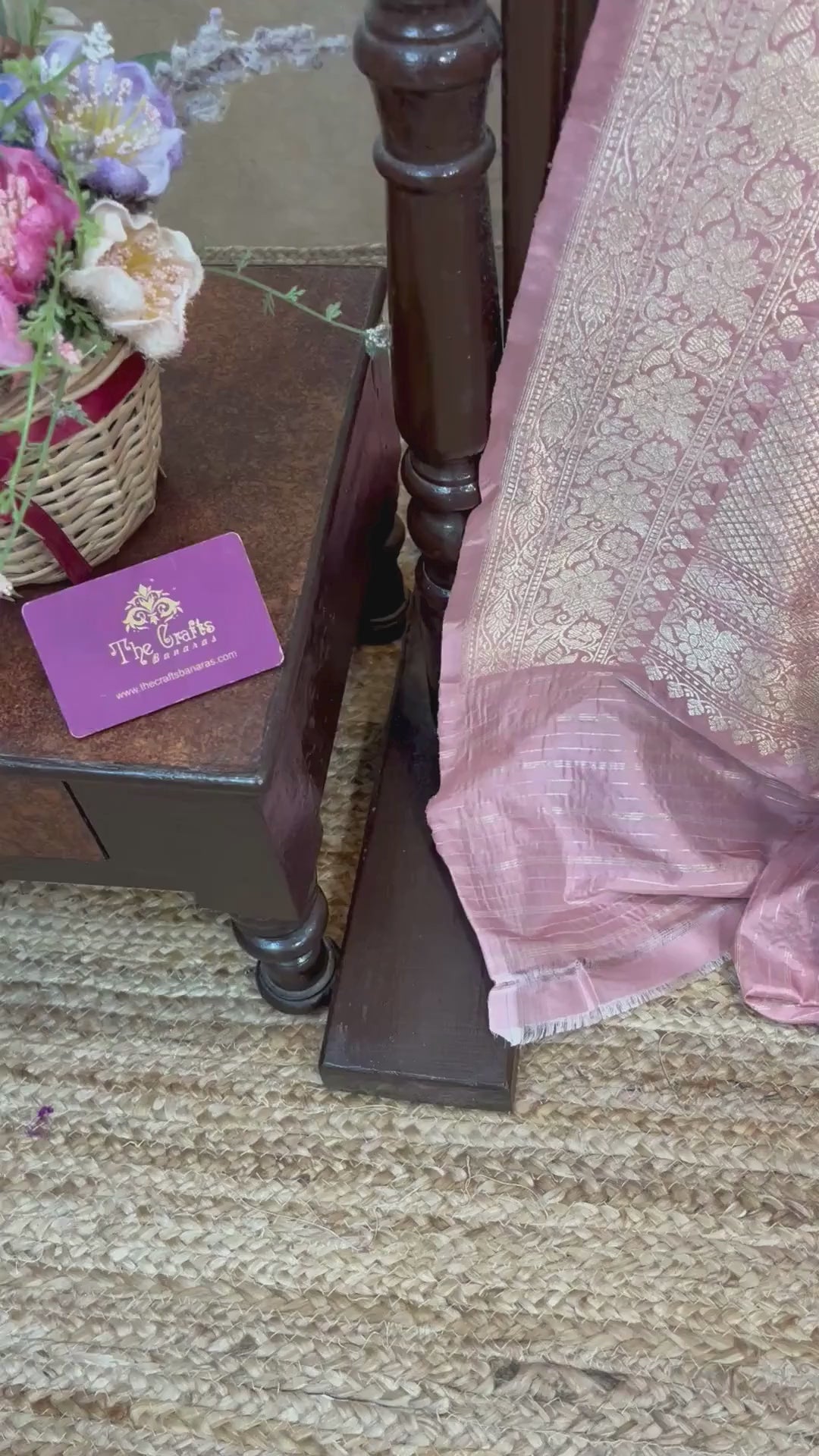 Pure Katan Silk Handloom Banarasi Saree - with kadhua meenakari motifs