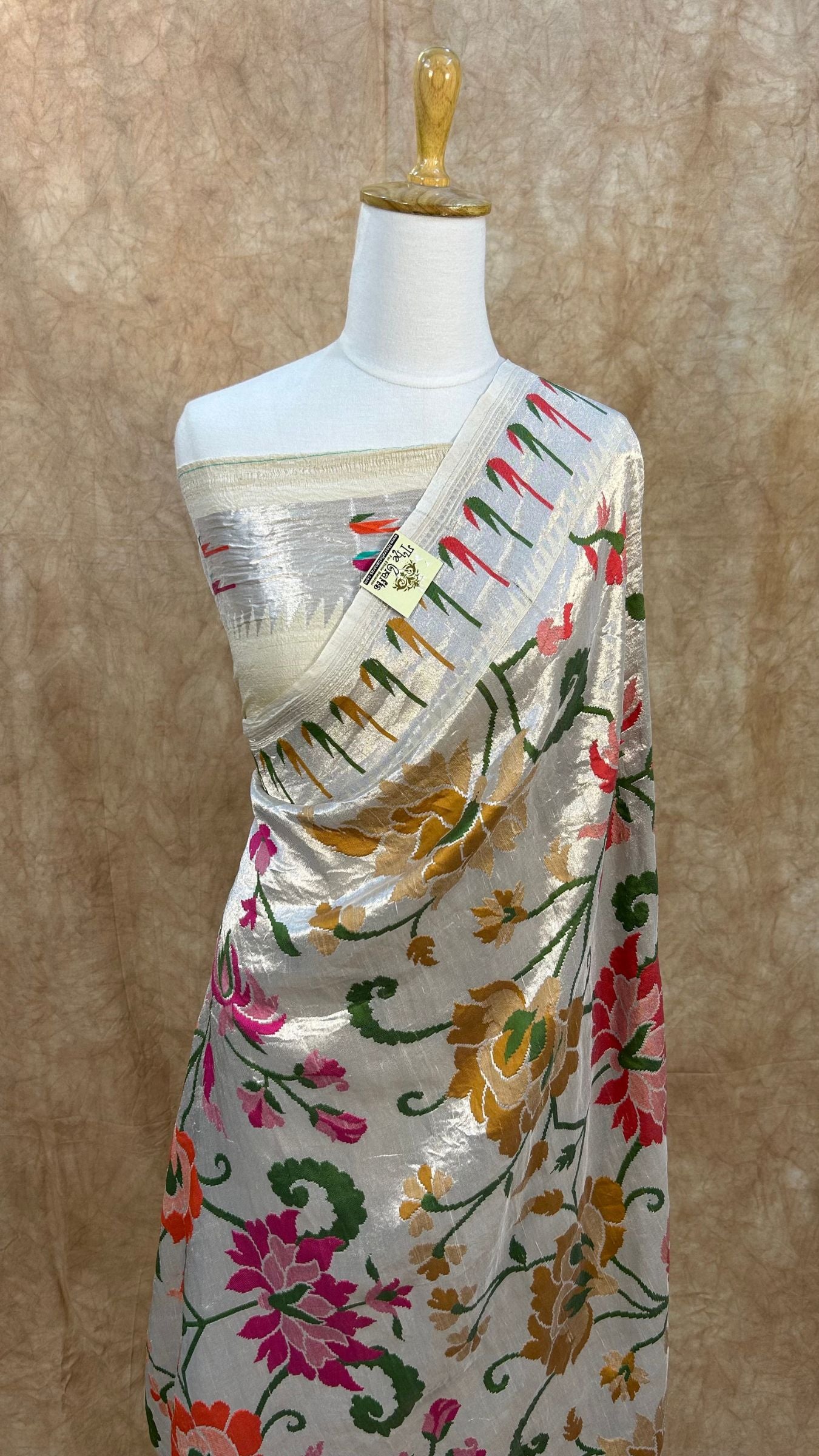 Pure Tussar Georgette Handloom Banarasi Saree - Brocade