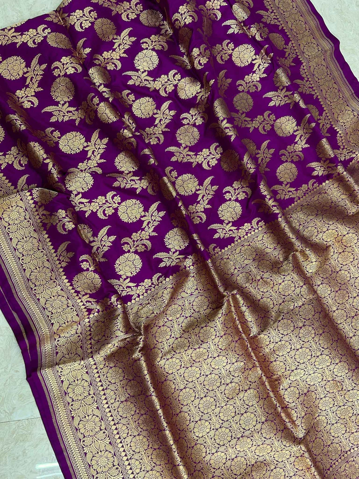 Pure Katan Silk Handloom Banarasi Saree - Jaal work