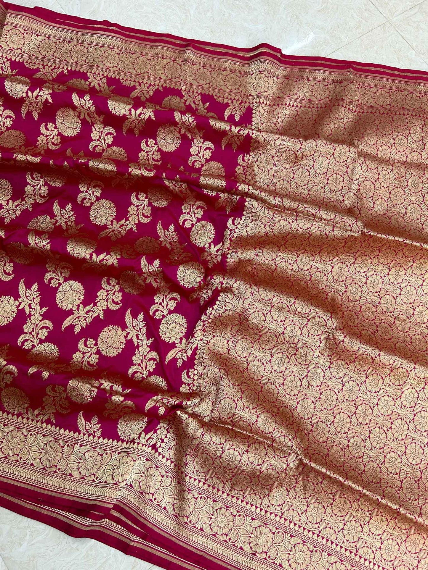 Pure Katan Silk Handloom Banarasi Saree - jaal work