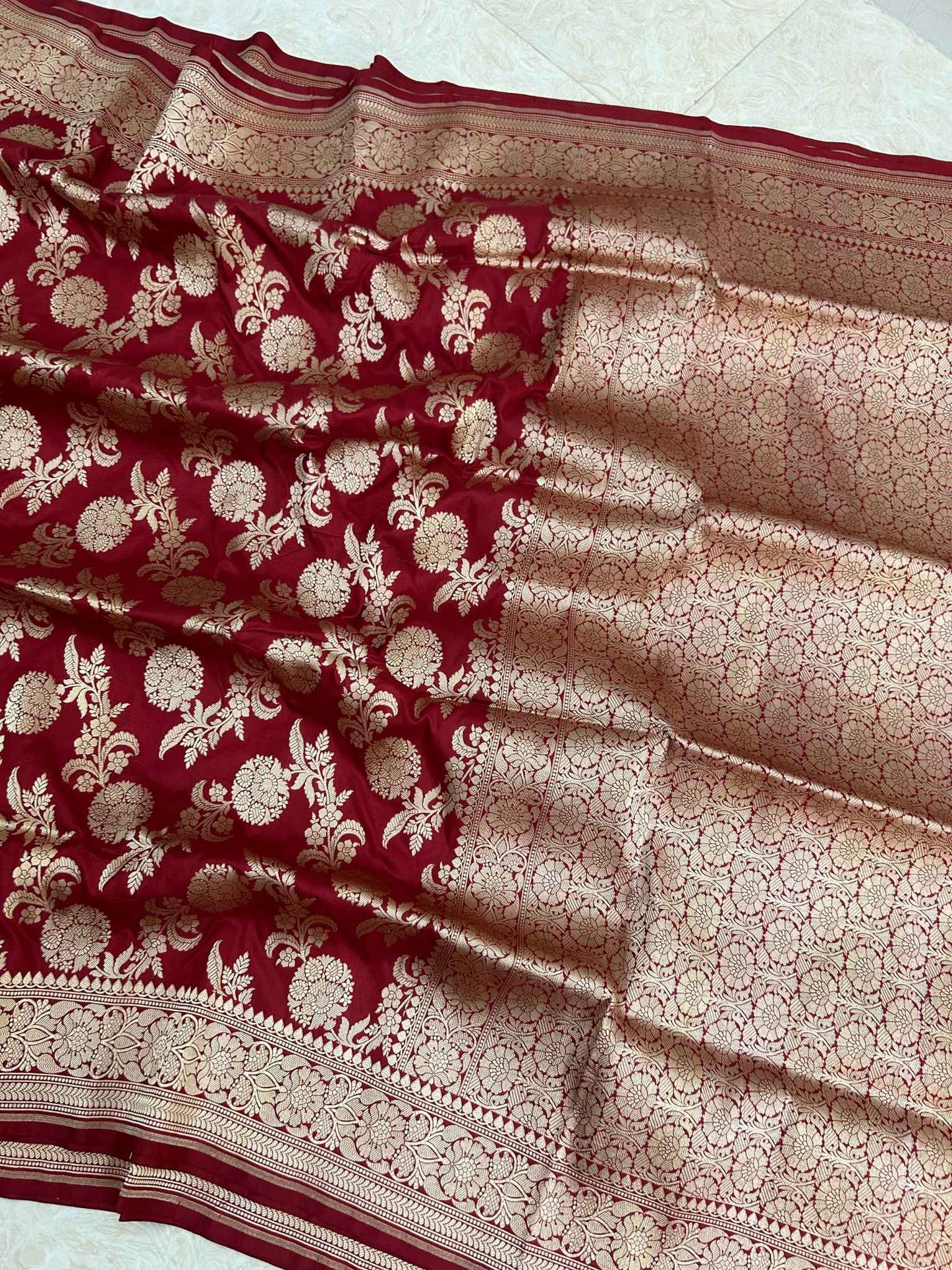Pure Katan Silk Handloom Banarasi Saree - Jaal work