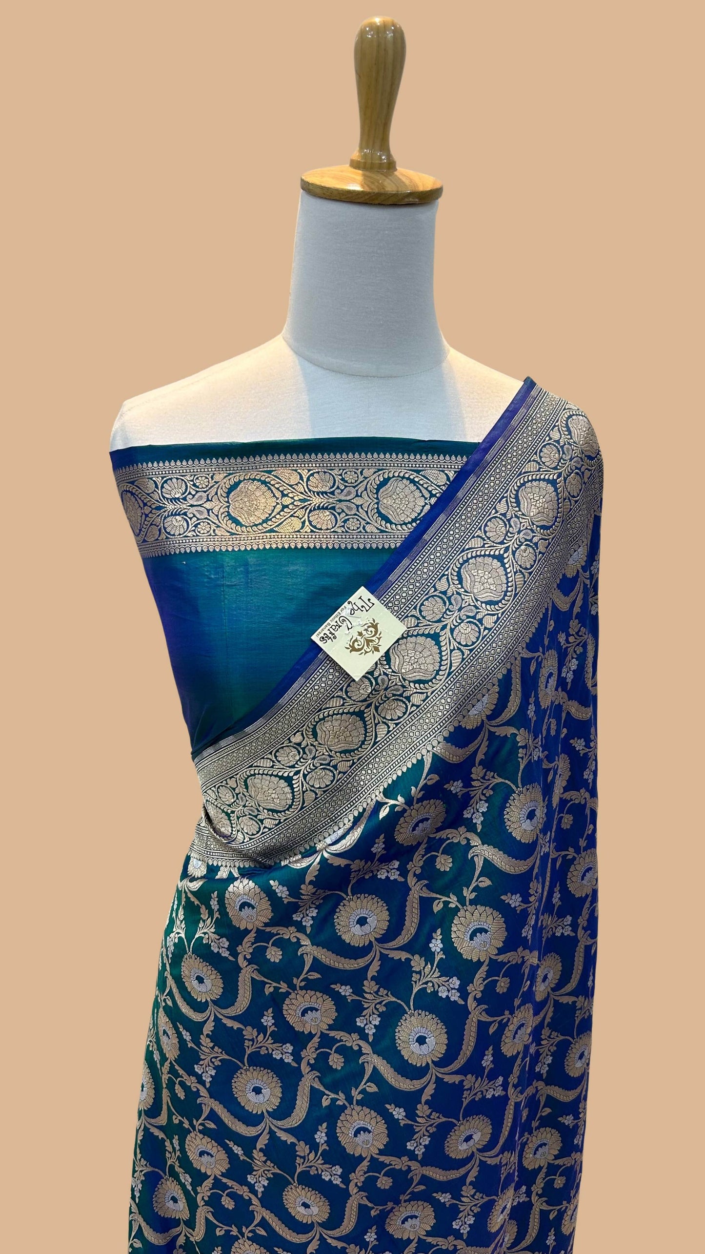 Pure Katan Silk Handloom Banarasi Saree - All over jaal work with meenakari