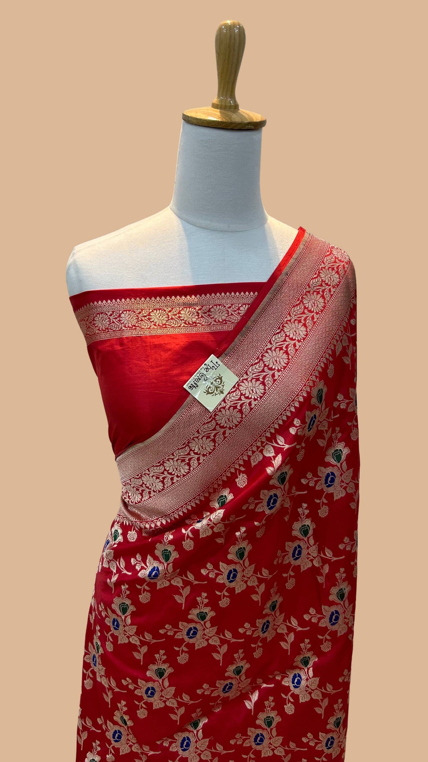 Pure Katan Silk Handloom Banarasi Saree - All over jaal work with meenakari