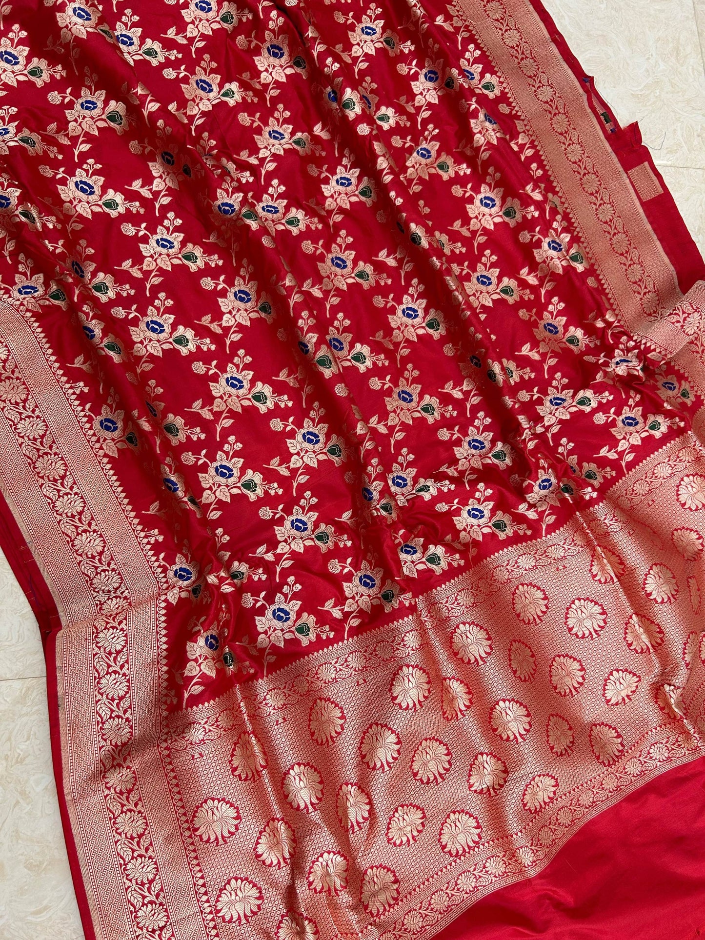 Pure Katan Silk Handloom Banarasi Saree - All over jaal work with meenakari