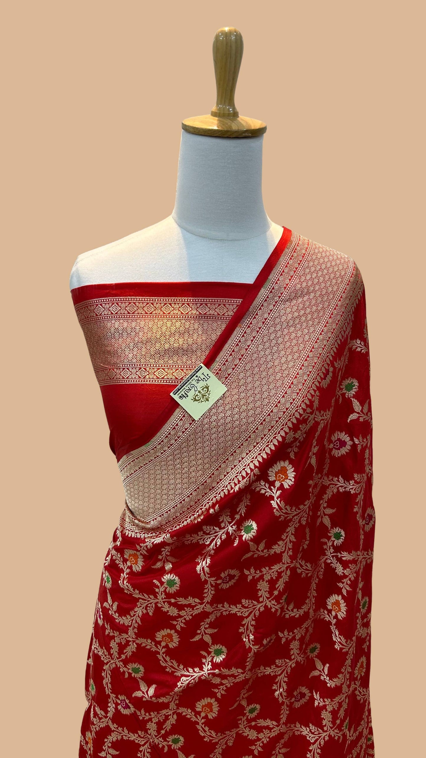 Pure Katan Silk Handloom Banarasi Saree - All over jaal work with meenakari