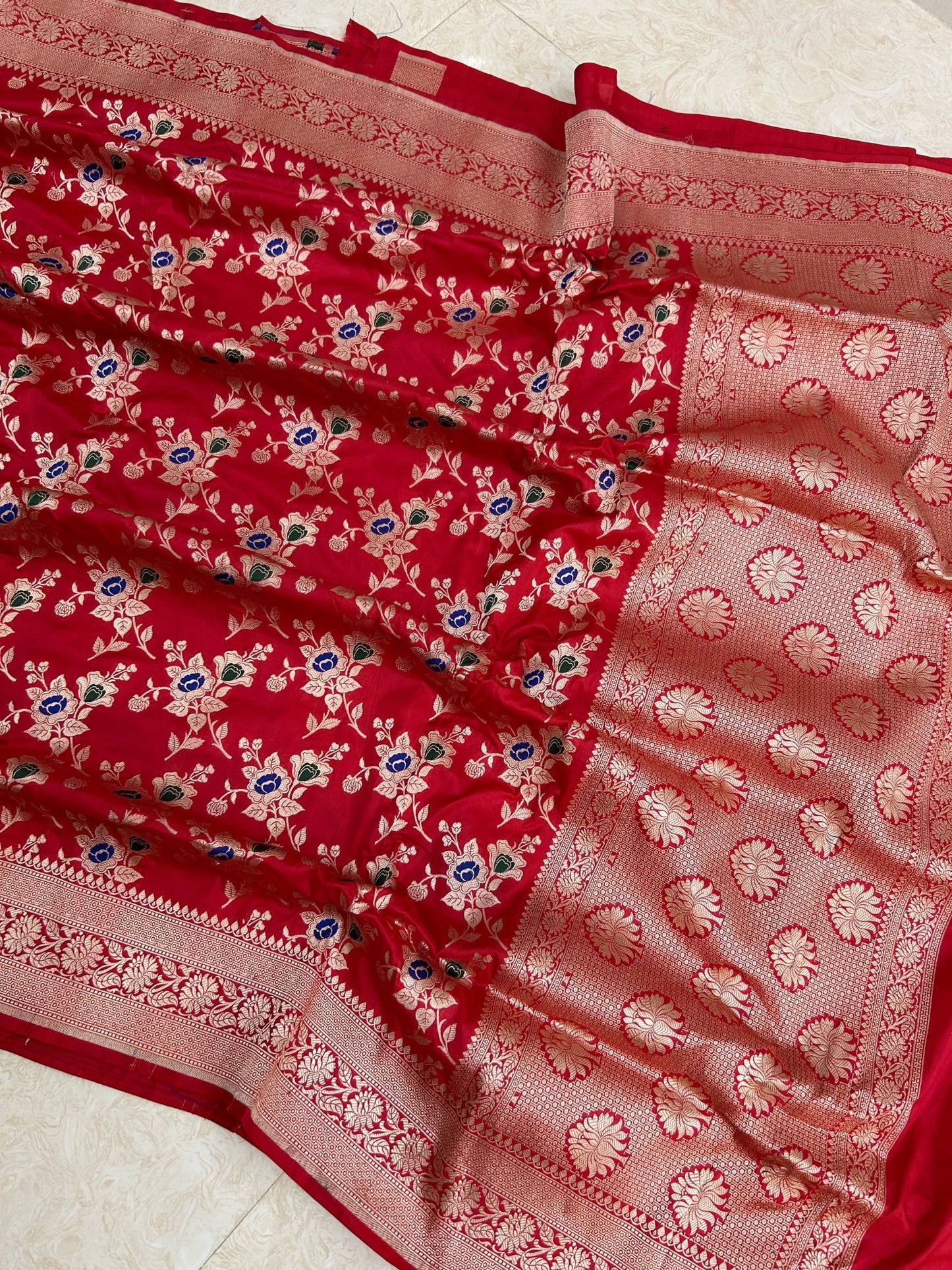 Pure Katan Silk Handloom Banarasi Saree - All over jaal work with meenakari