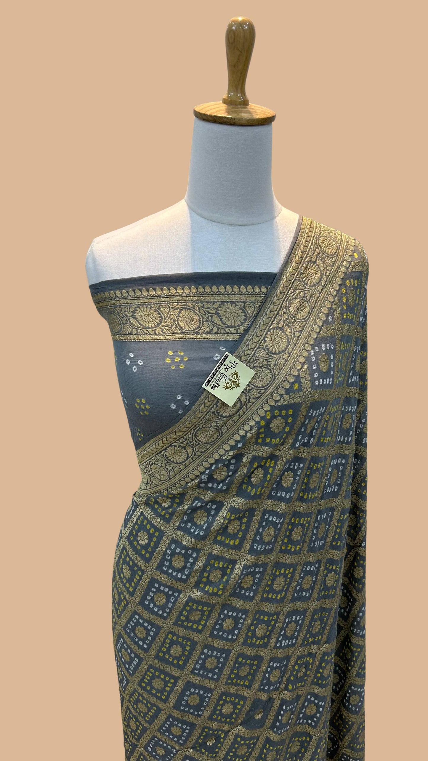 Pure Georgette Banarasi Handloom Bandhej Saree