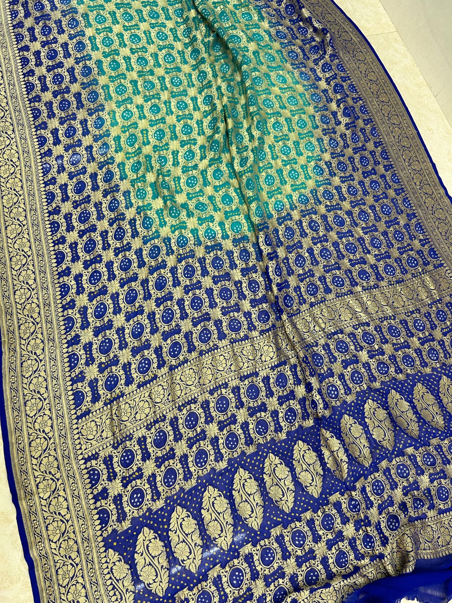 Pure Georgette Banarasi Handloom Bandhej Saree