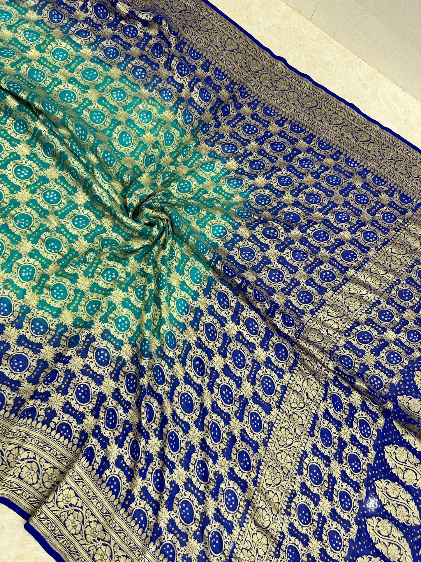 Pure Georgette Banarasi Handloom Bandhej Saree