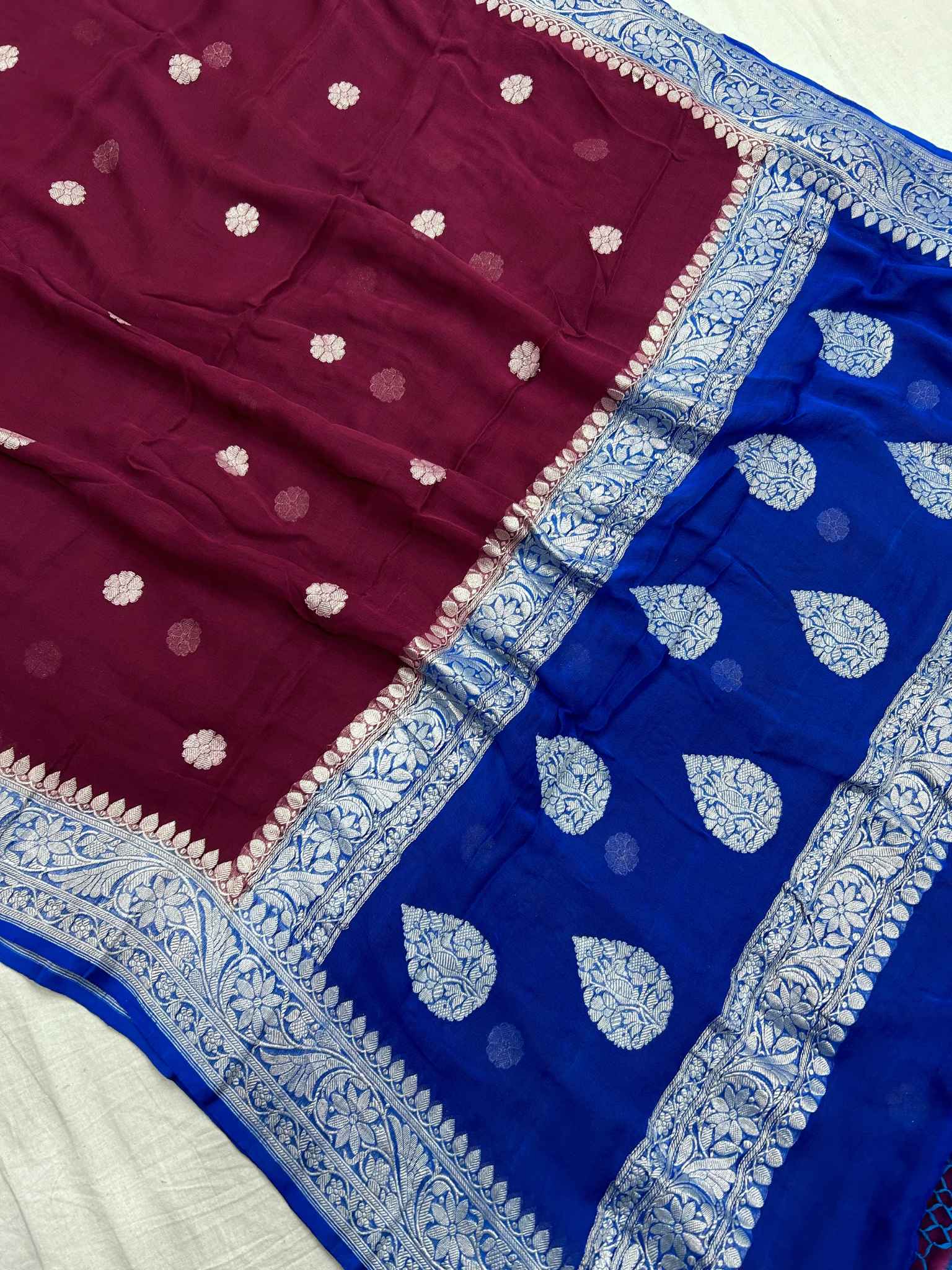 Pure Georgette Banarasi Handloom Saree - Silver Zari