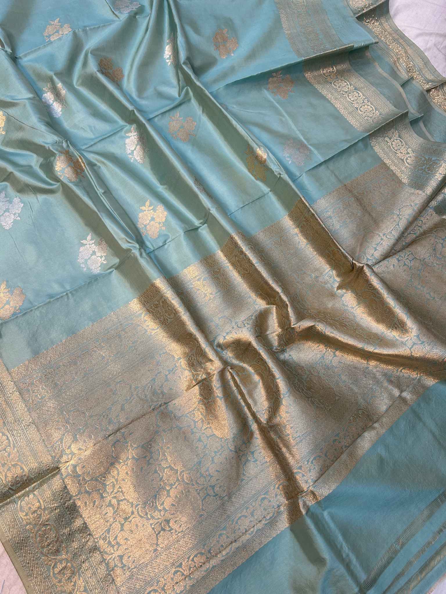 Pure Katan Silk Handloom Banarasi Saree - Sona Rupa