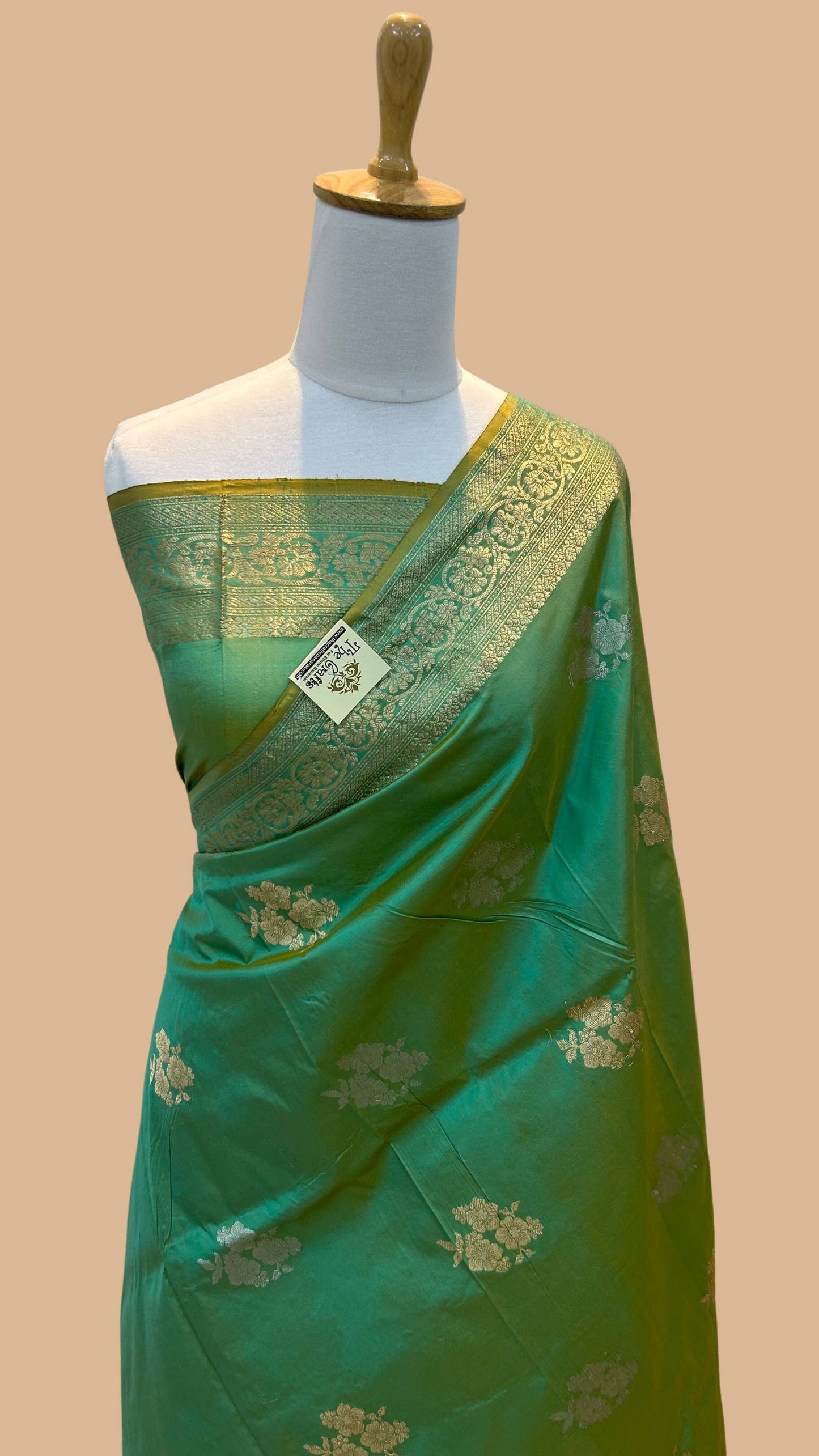 Pure Katan Silk Handloom Banarasi Saree - Sona Rupa