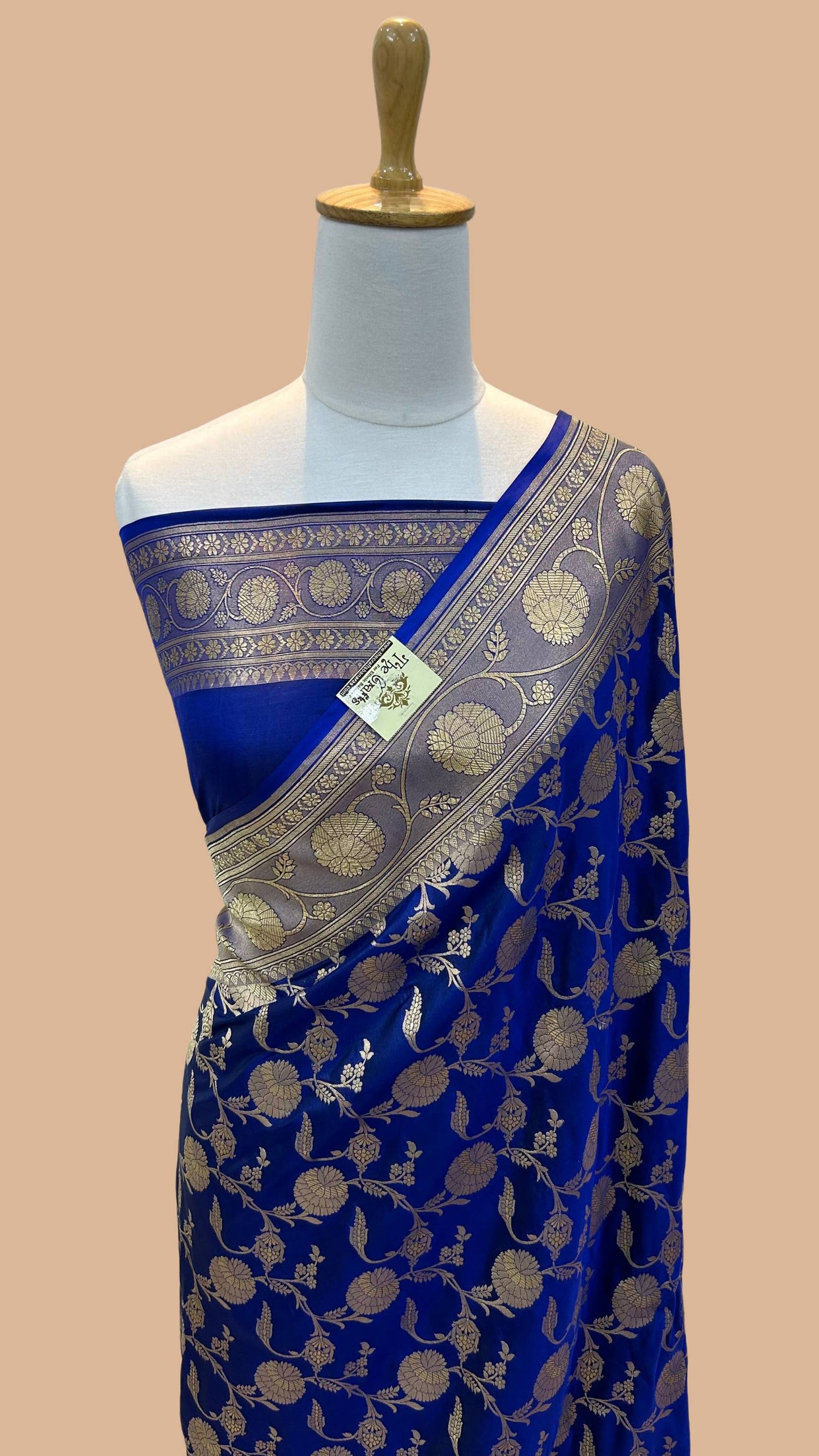 Pure Katan Silk Handloom Banarasi Saree - Jaal work