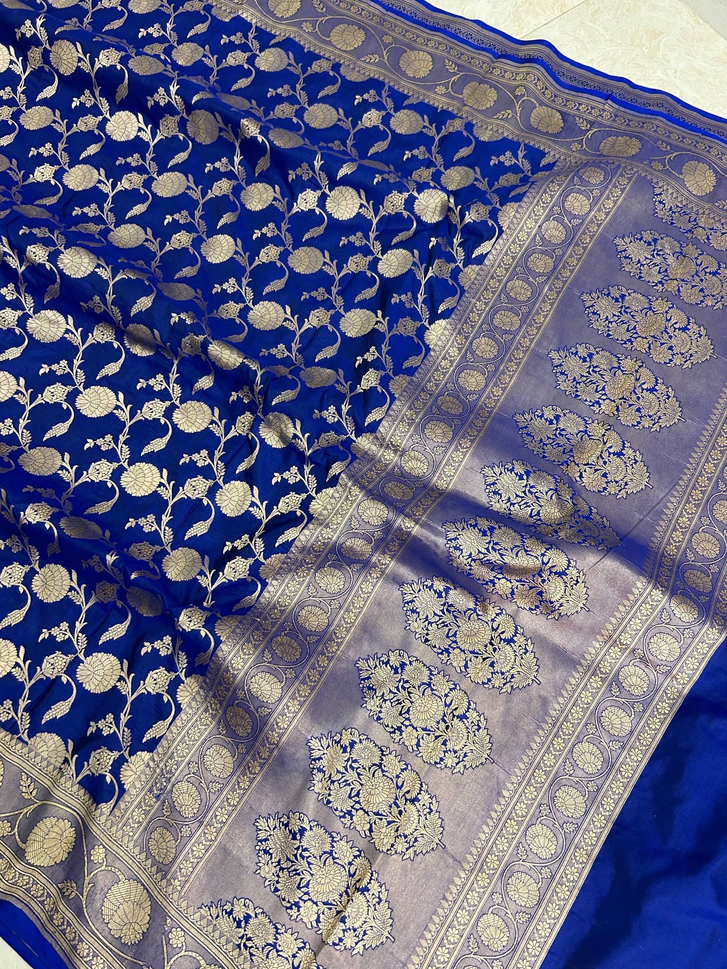 Pure Katan Silk Handloom Banarasi Saree - Jaal work
