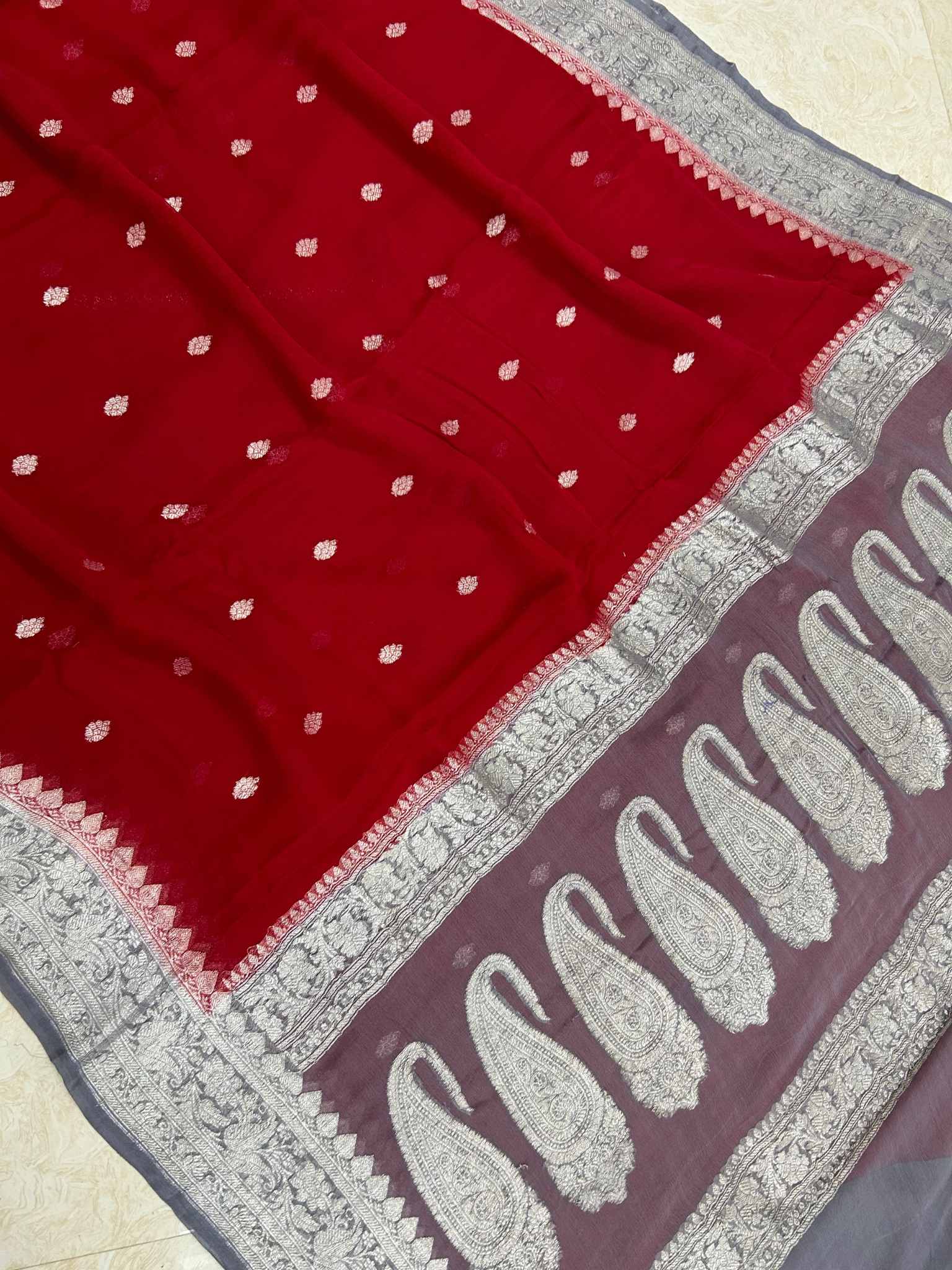Pure Georgette Handloom Banarasi Saree