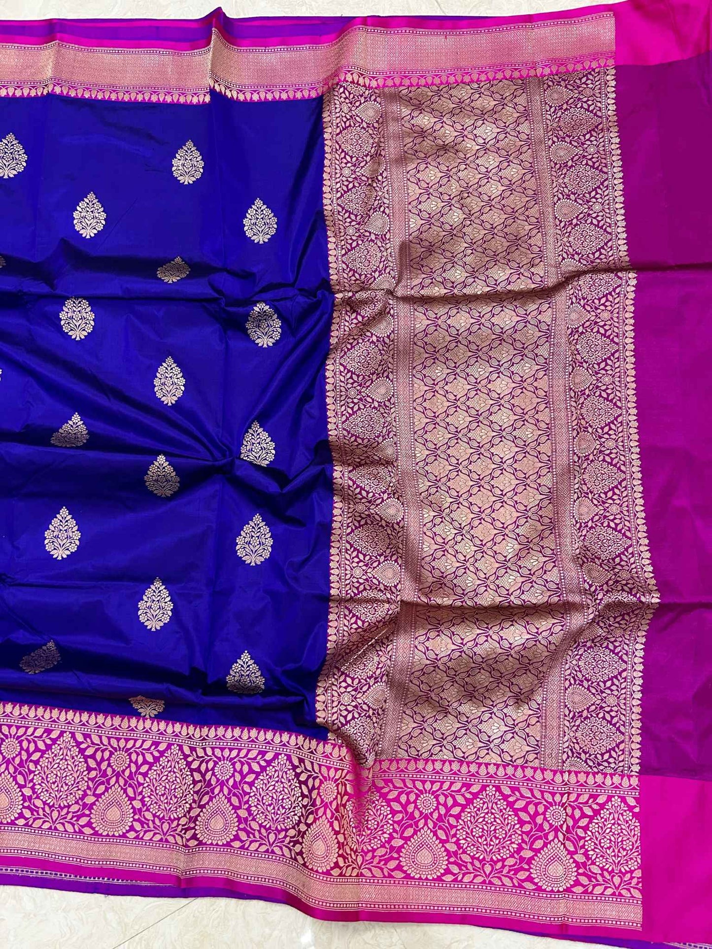Pure Katan Silk Handloom Banarasi Saree - Jaal work
