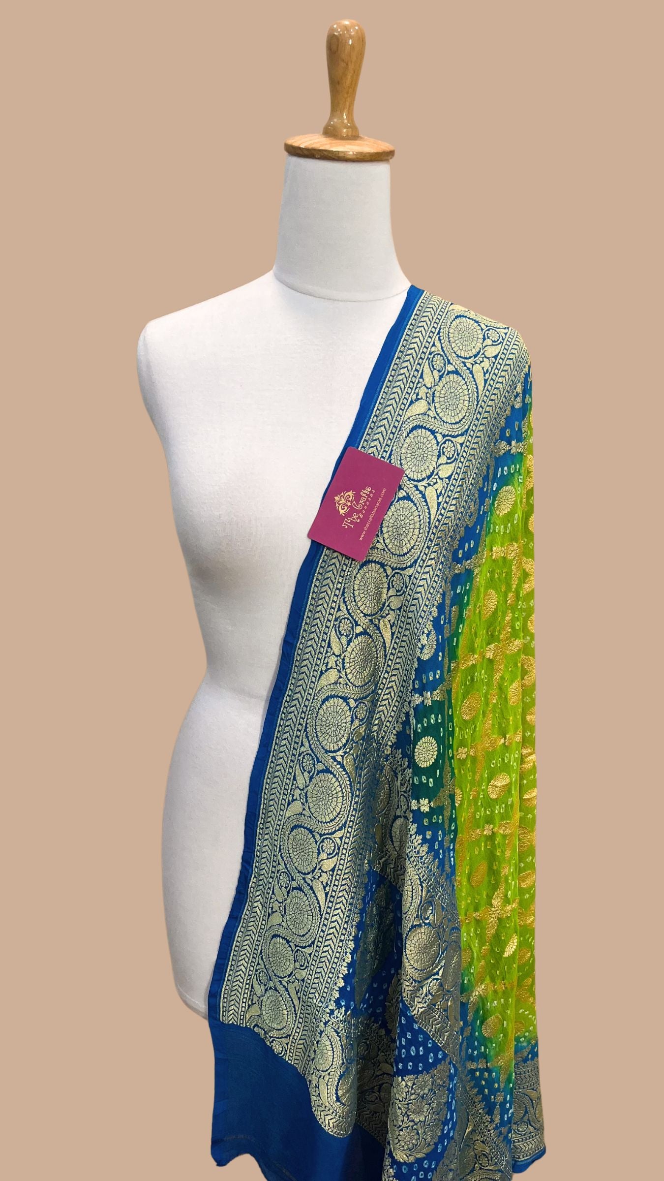 Khaddi Georgette Banarasi Handloom Bandhej Dupatta