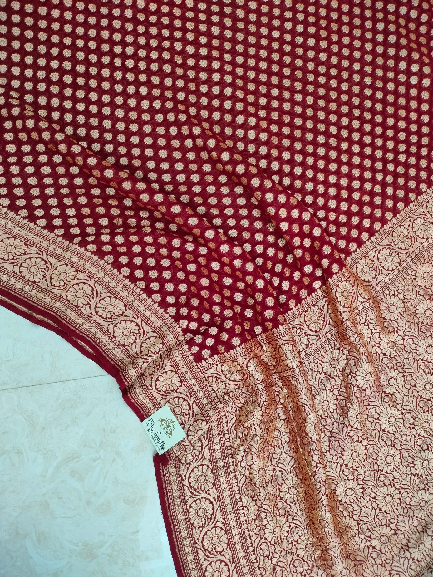 Khaddi Georgette Banarasi Saree - Gold Zari