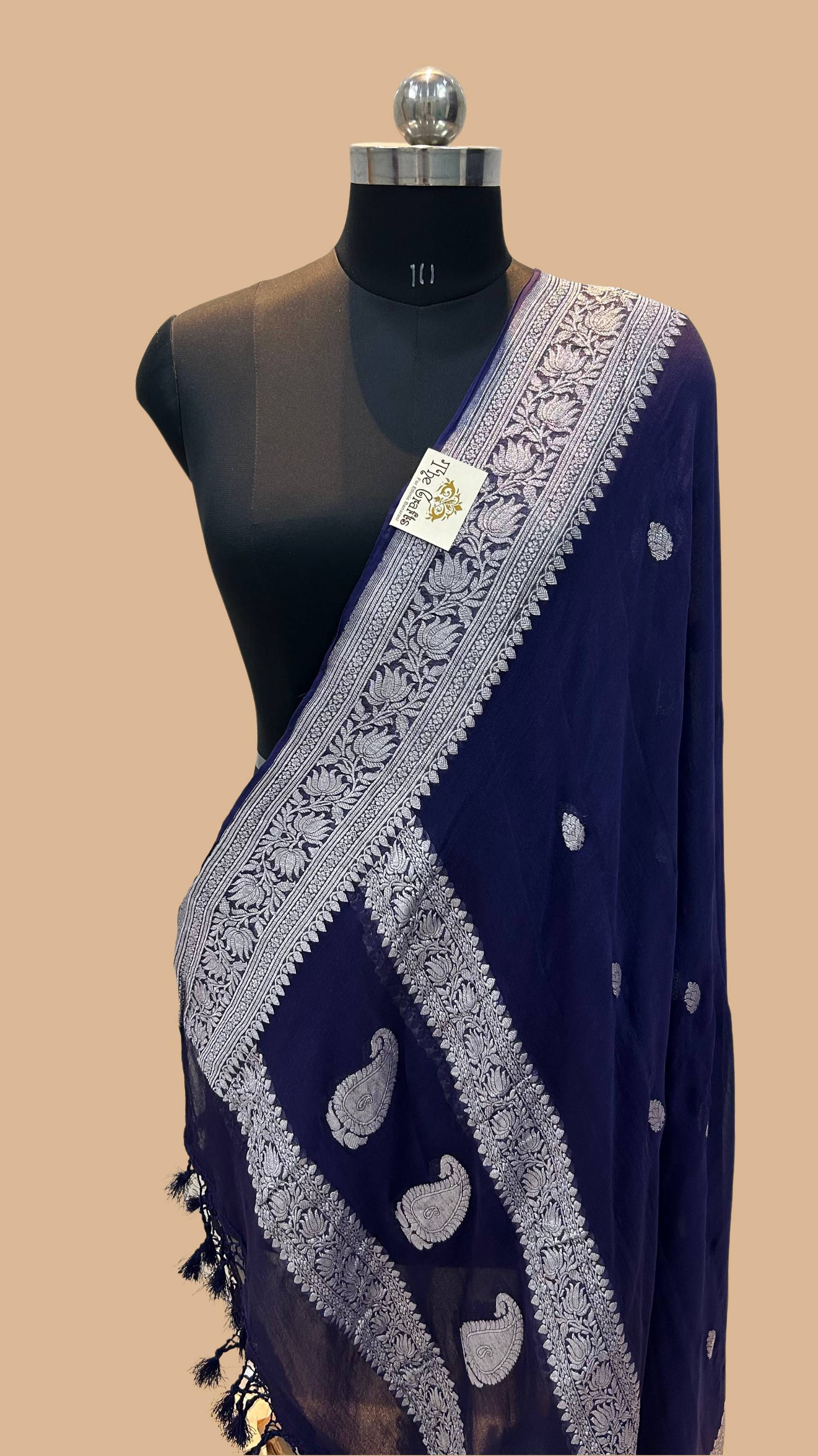 Pure Georgette Banarasi Handloom Dupatta - silver zari