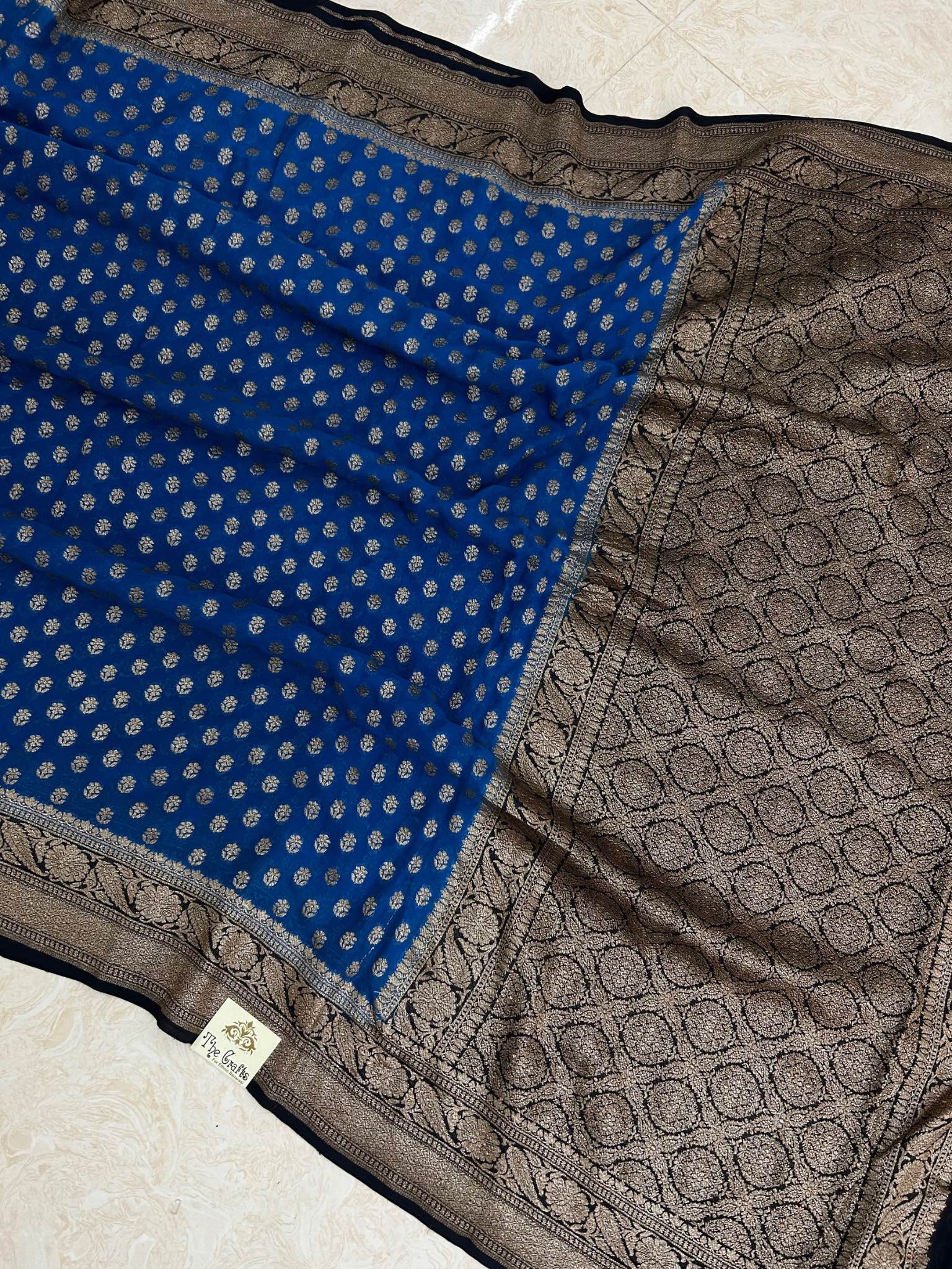 Khaddi Georgette Banarasi Saree - Antique Zari