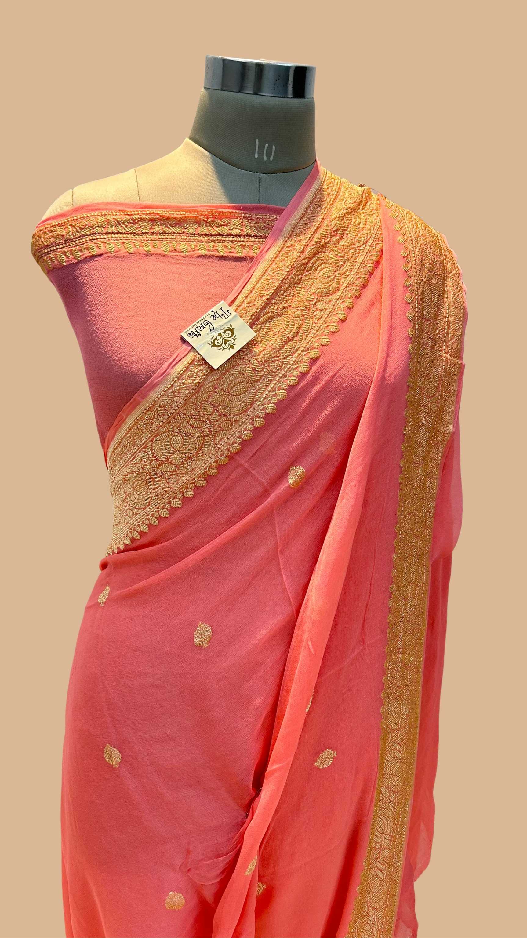 Pure Georgette Handloom Banarasi Saree - Gold Zari