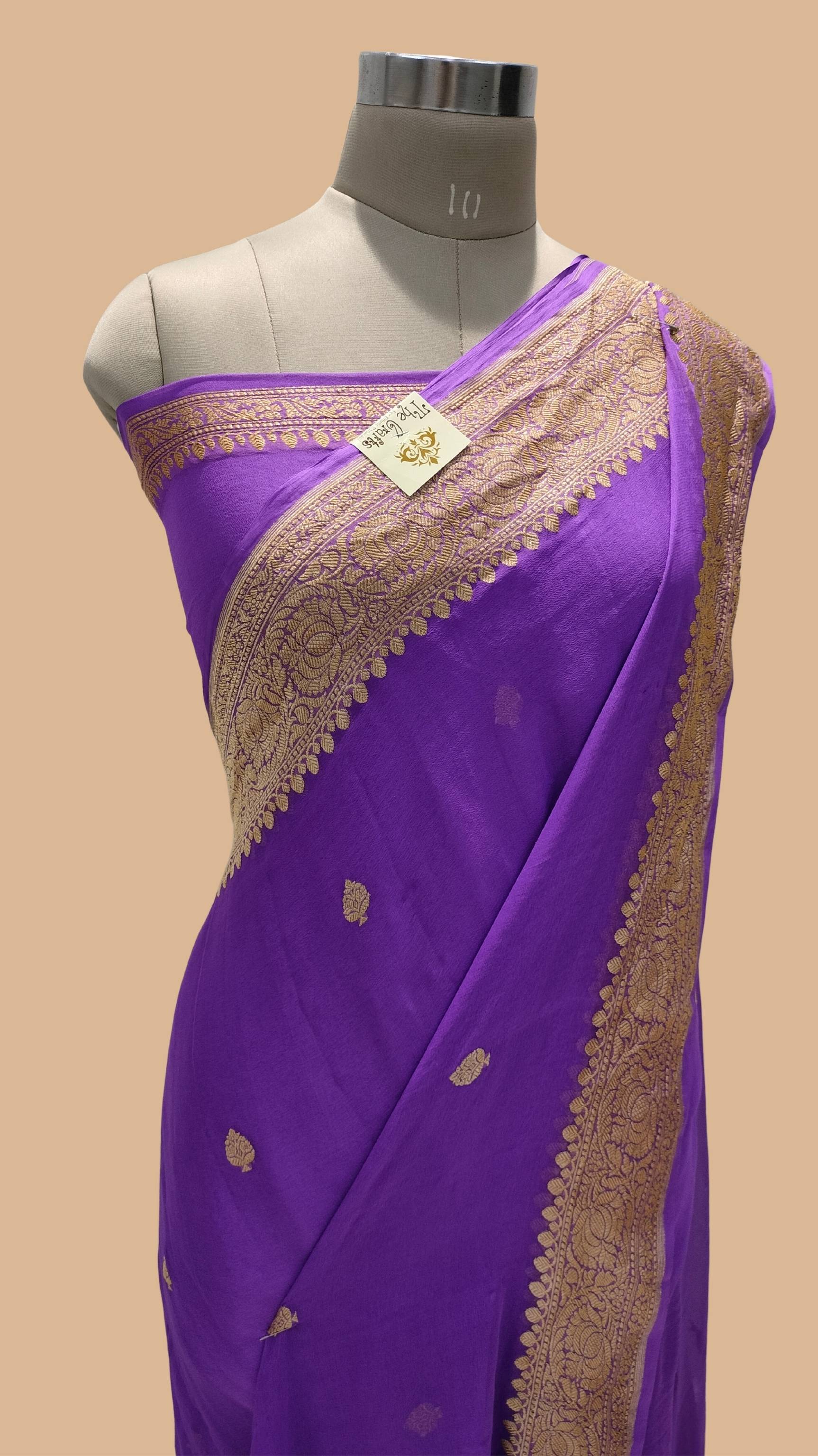 Pure Georgette Handloom Banarasi Saree - Gold Zari