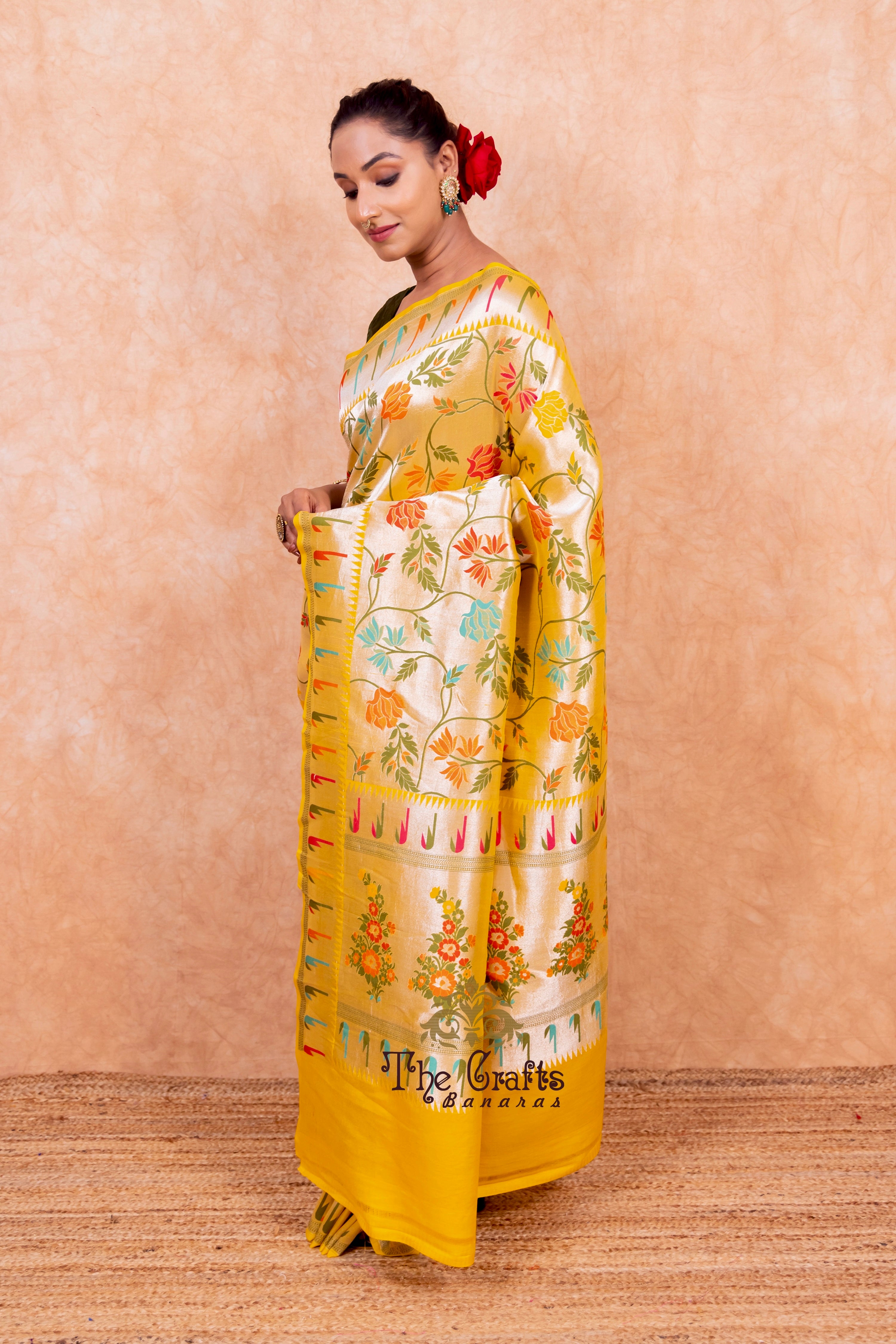 Pure Tussar Georgette Handloom Banarasi Saree - Brocade