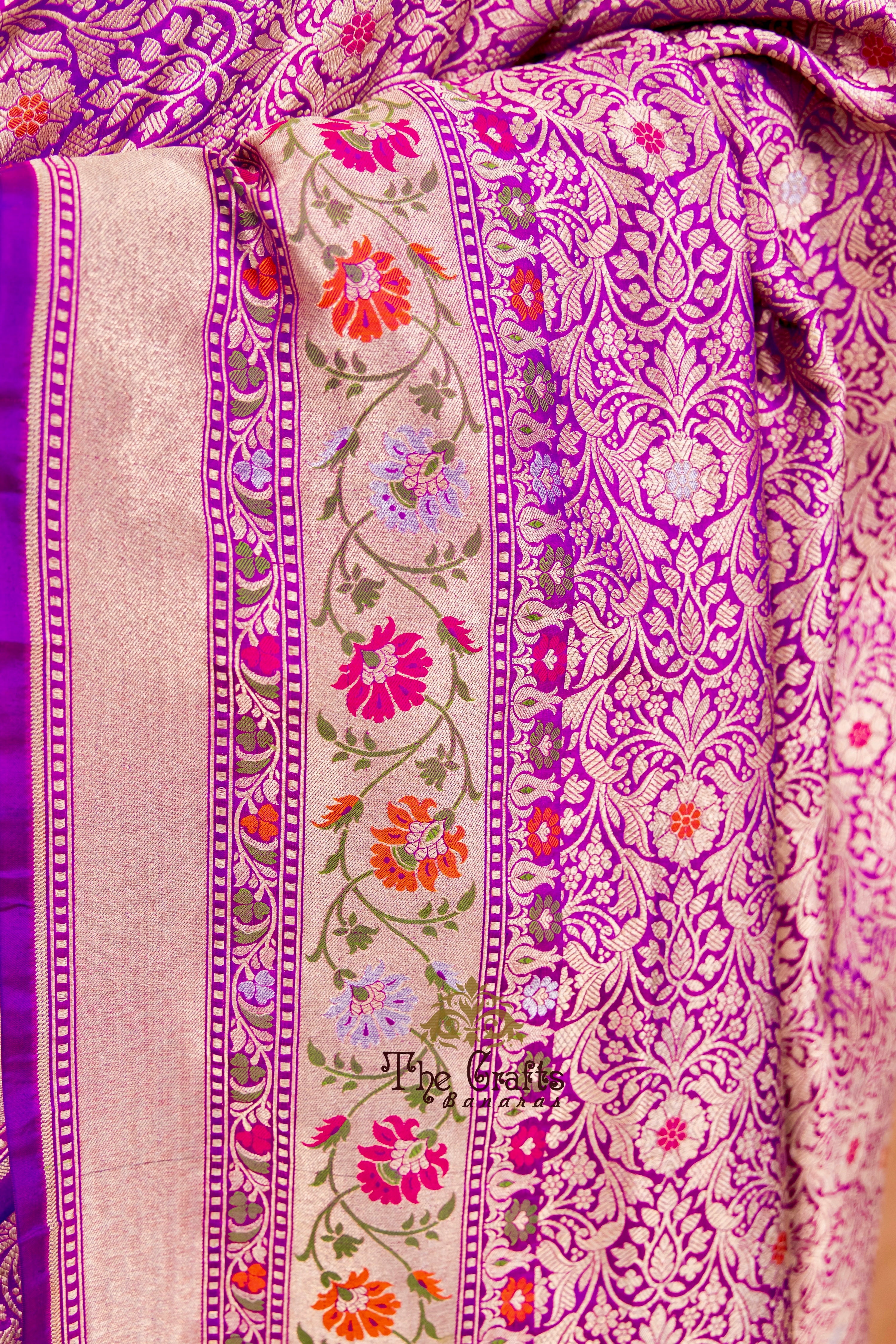 Pure Katan Silk Handloom Banarasi Saree - Tanchui Brocade Meena