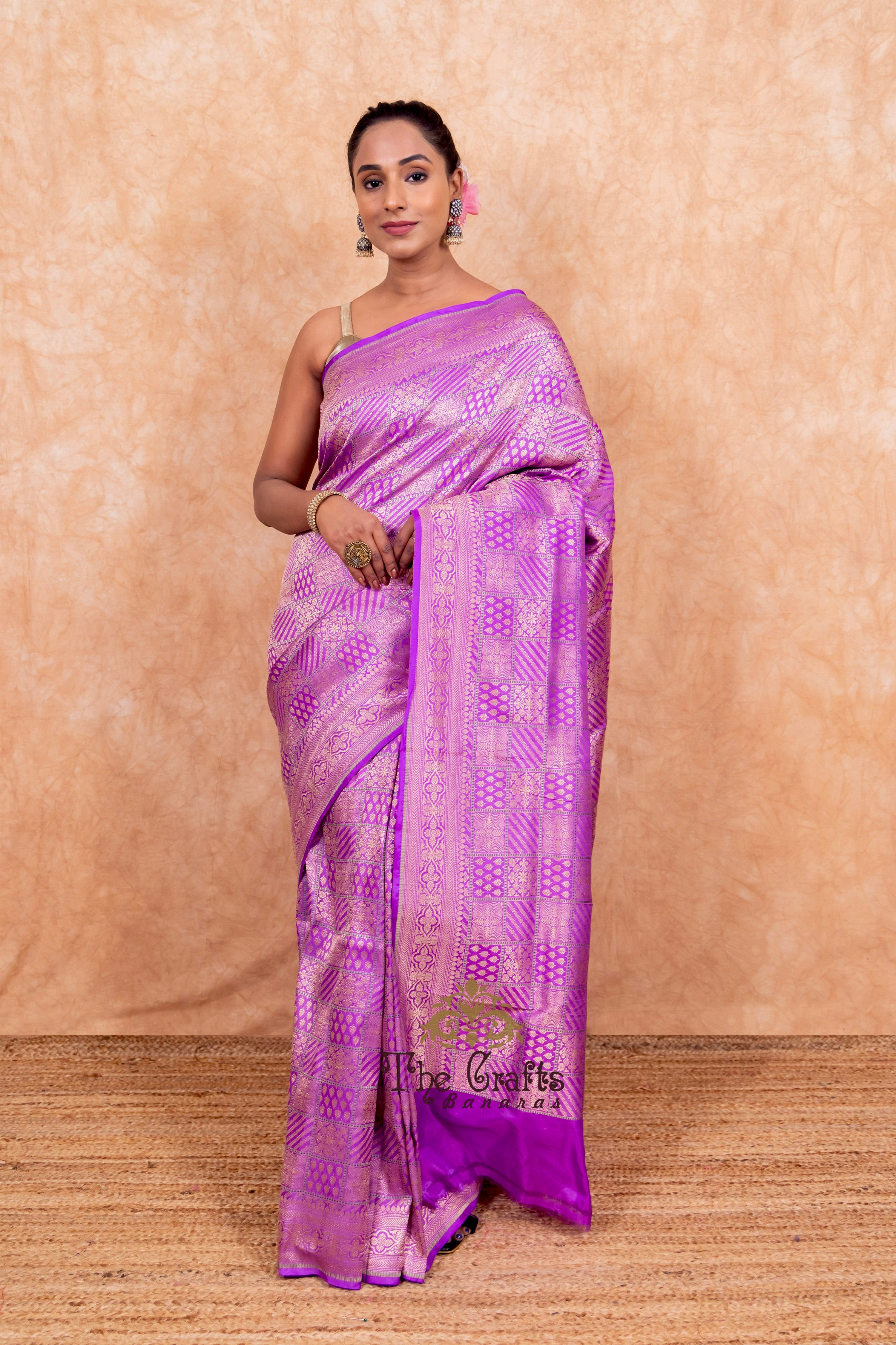 Pure Katan Silk Handloom Banarasi Saree - Tanchui Brocade Meena