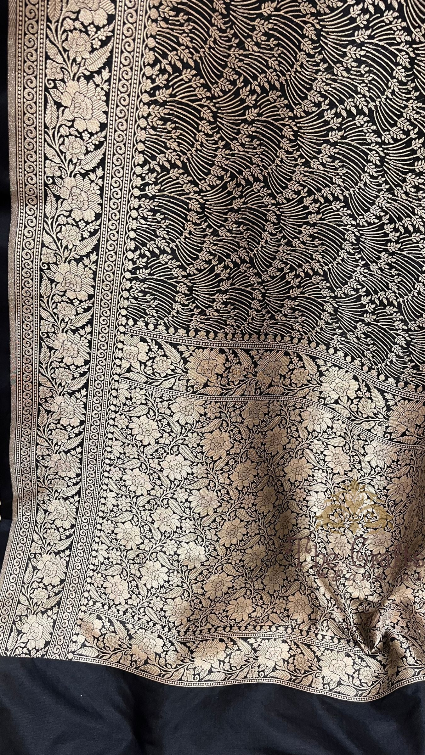 Pure Katan Silk Handloom Banarasi Saree - Tanchui Brocade