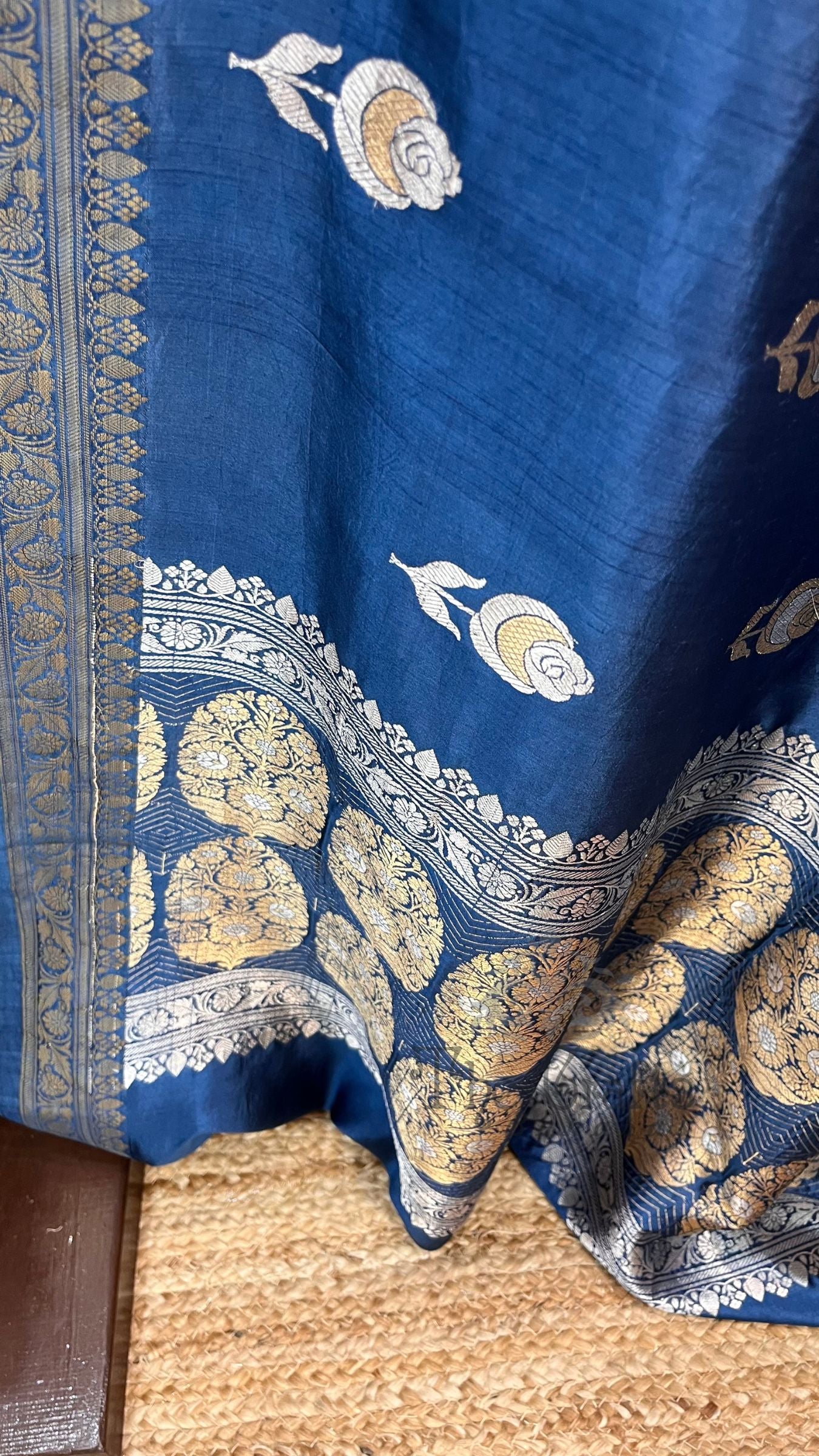 Pure Mango Silk Handloom Banarasi Saree