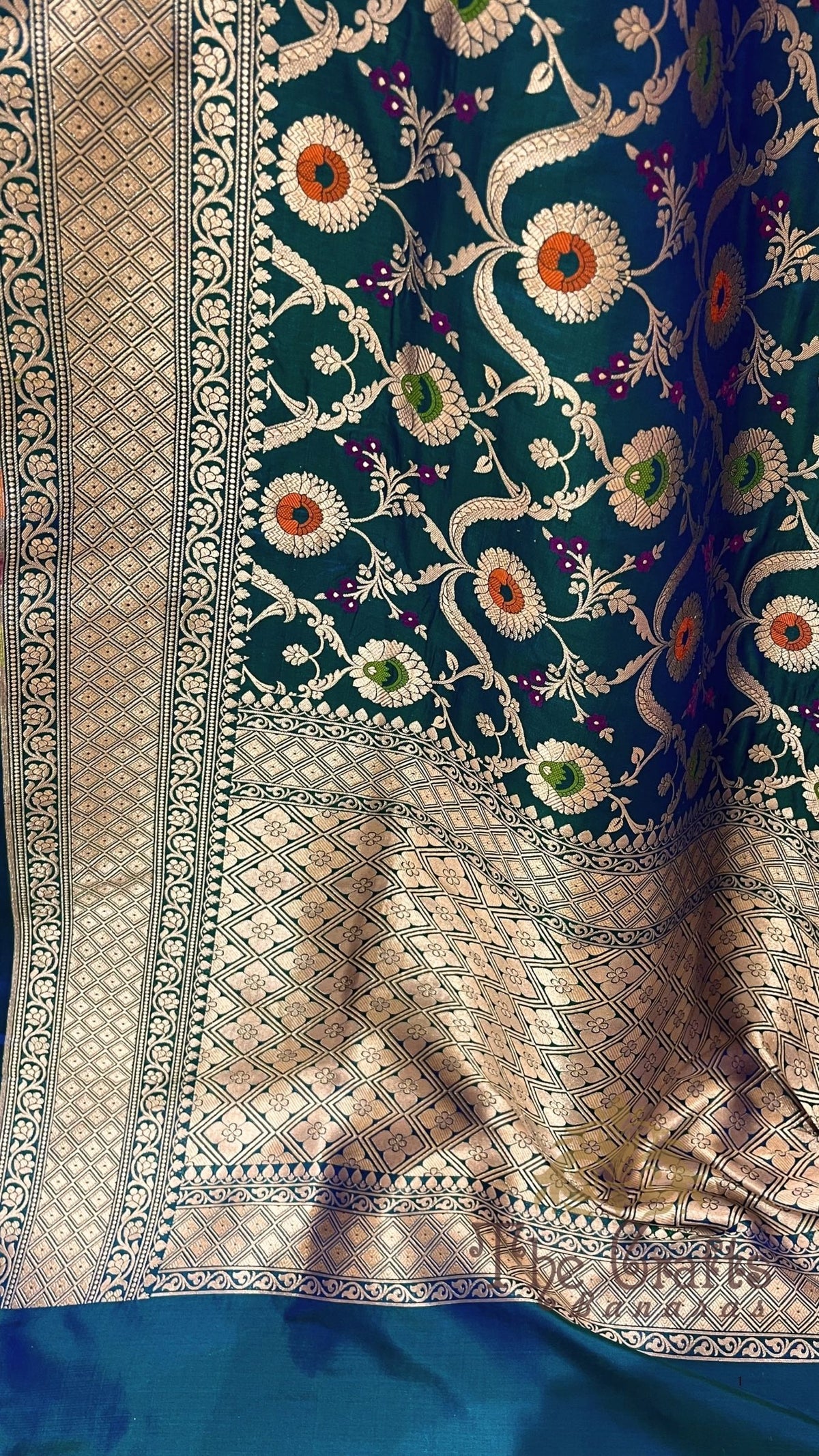 Pure Katan Silk Handloom Banarasi Saree - Jaal Work with Meenakari