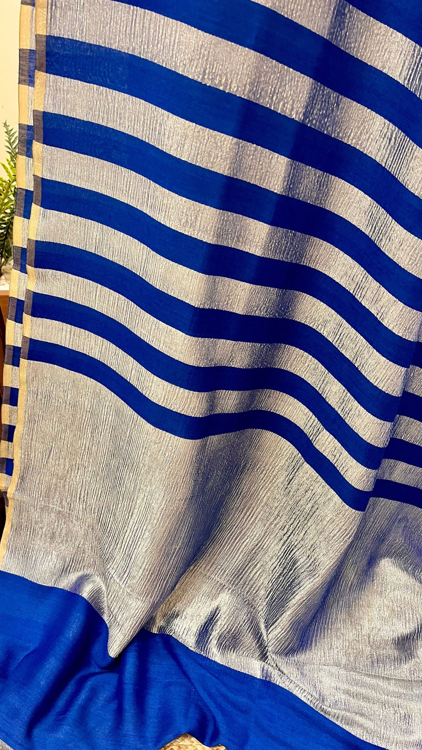 Pure Munga Crush Tissue Silk Banarasi Saree