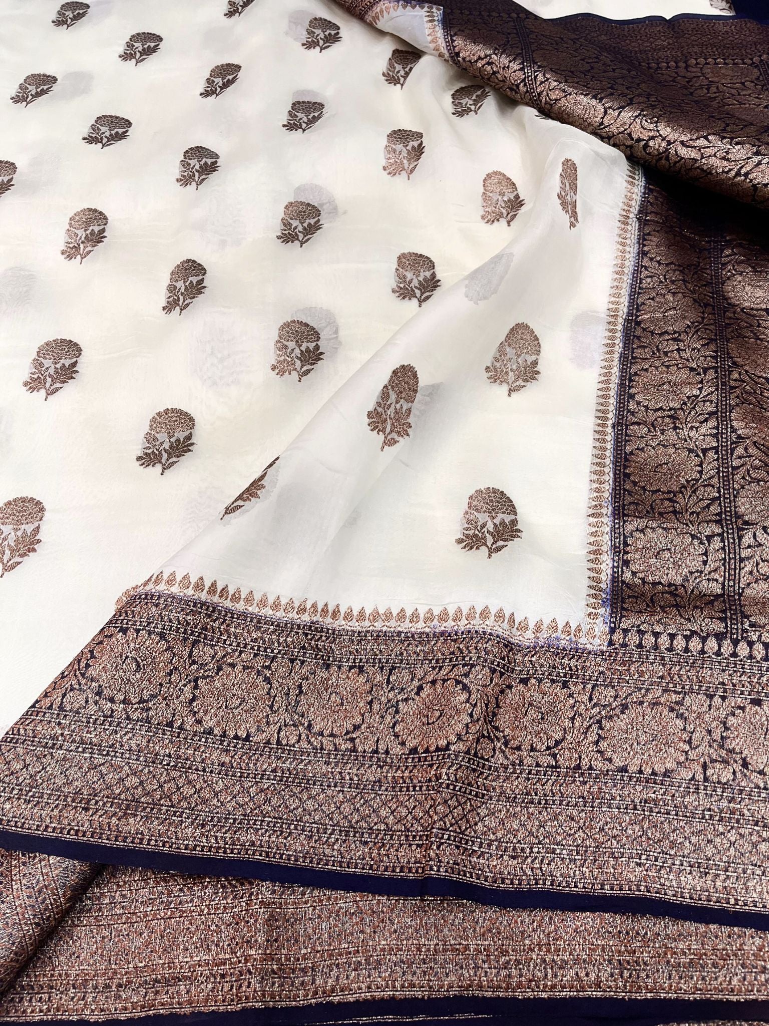 Pure Kora Silk Handloom Banarasi Saree