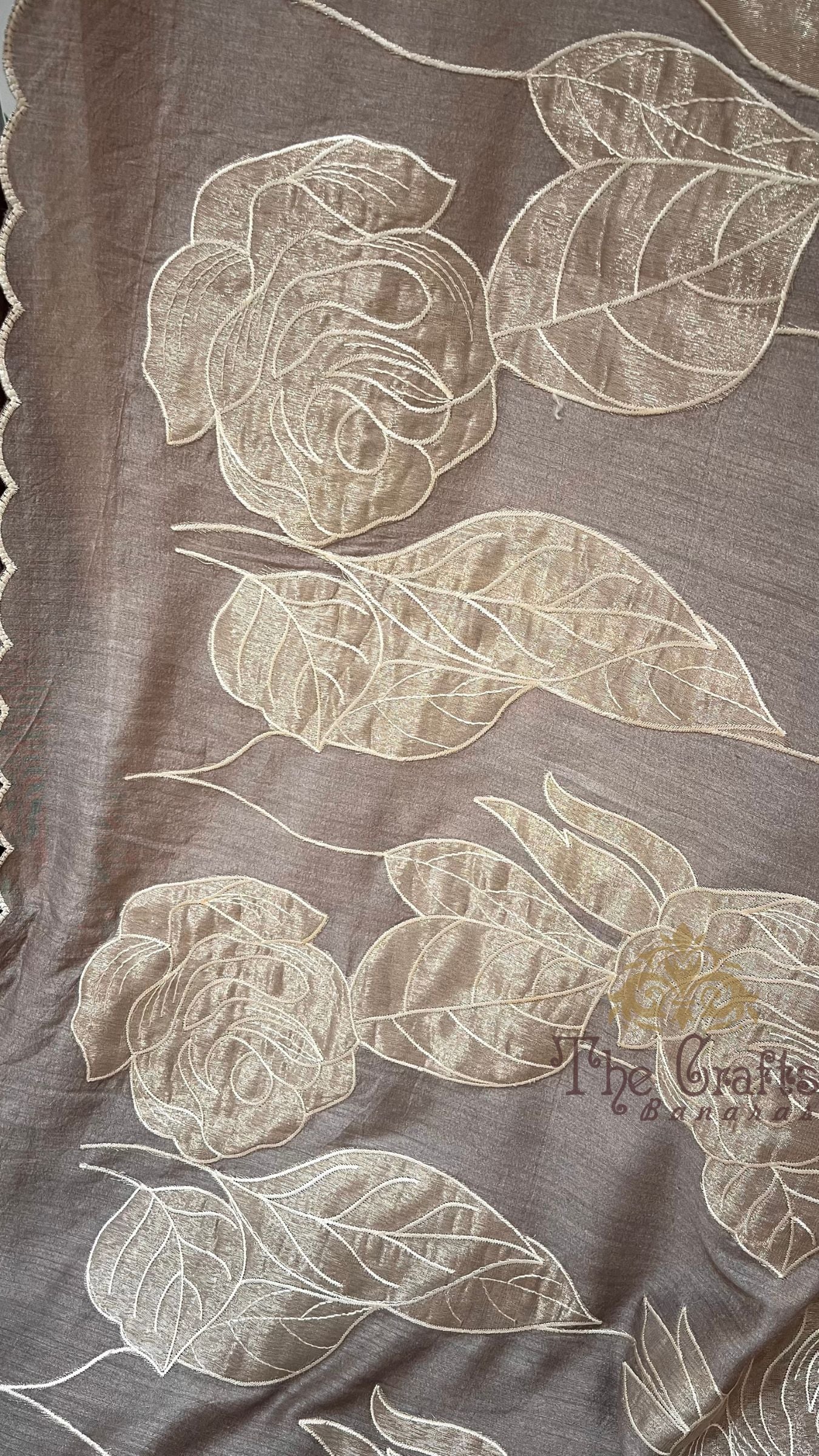 Pure Munga Silk Banarasi Saree - Floral Appliqué Work