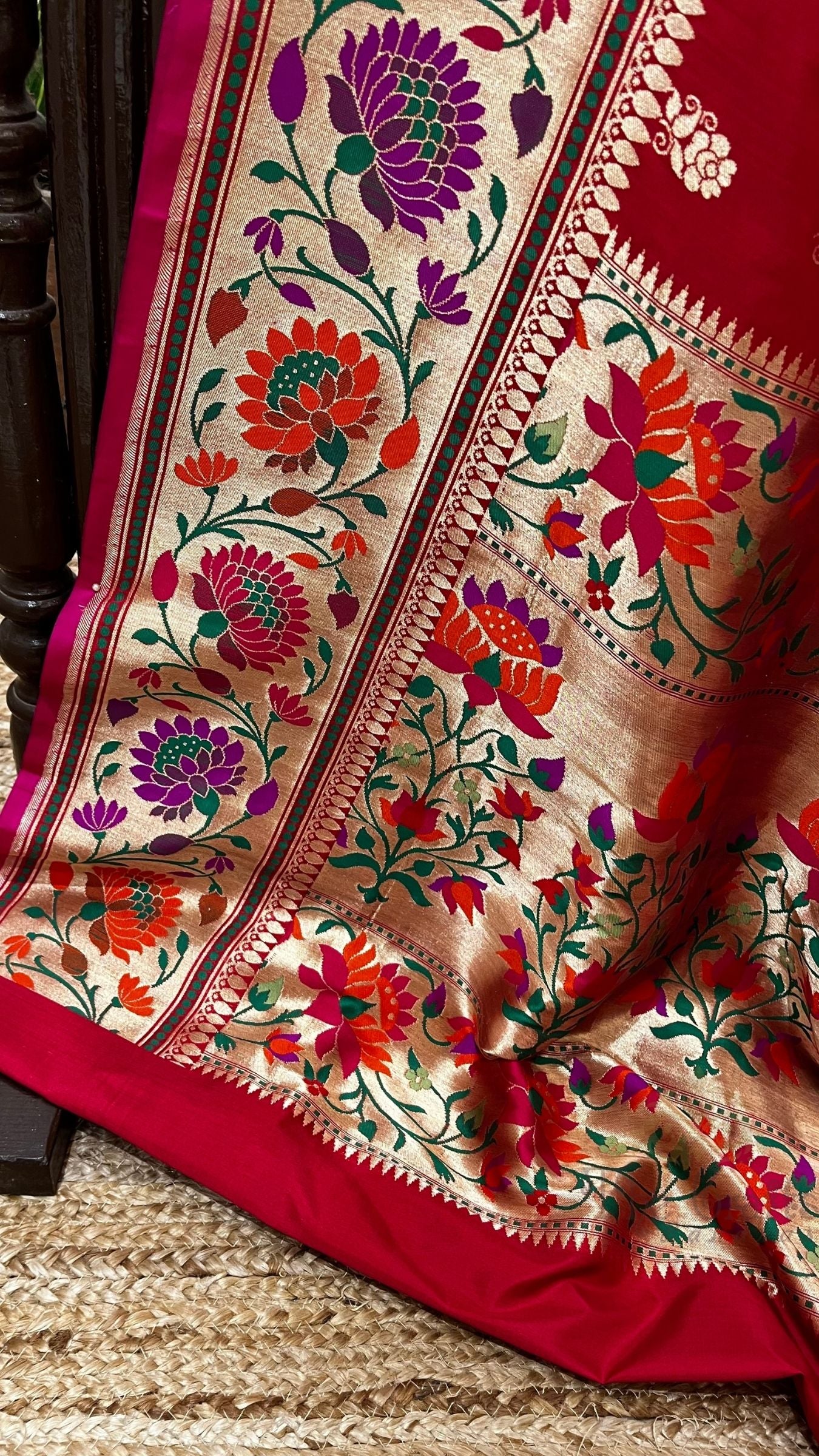 Pure Katan Silk Handloom Banarasi Saree - with kadhua meenakari motifs