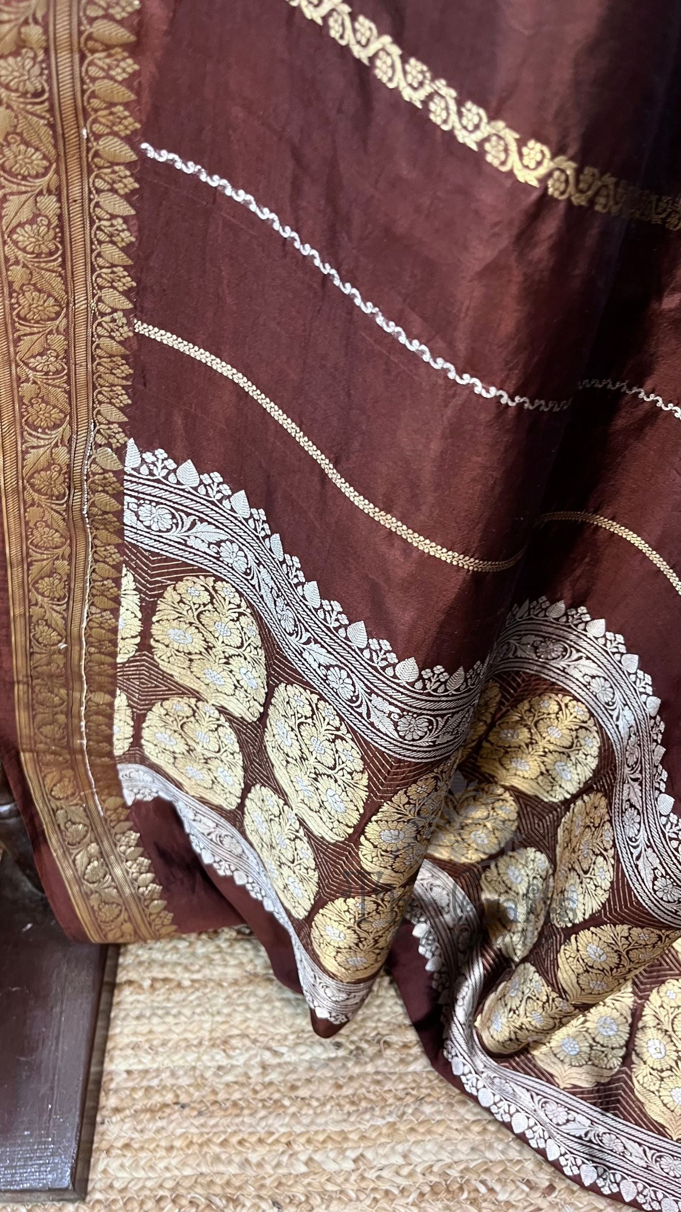Pure Mango Silk Handloom Banarasi Saree