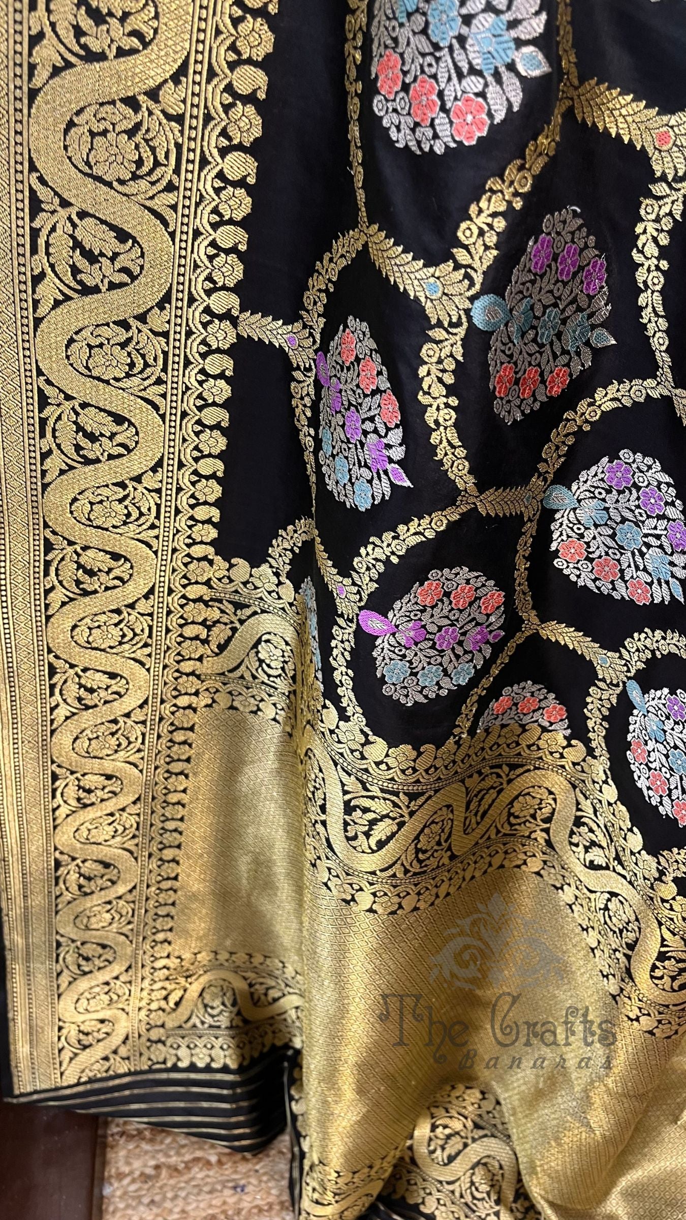 Pure Katan Silk Handloom Banarasi Saree - All Over Kadiyal Multimeena Jangla